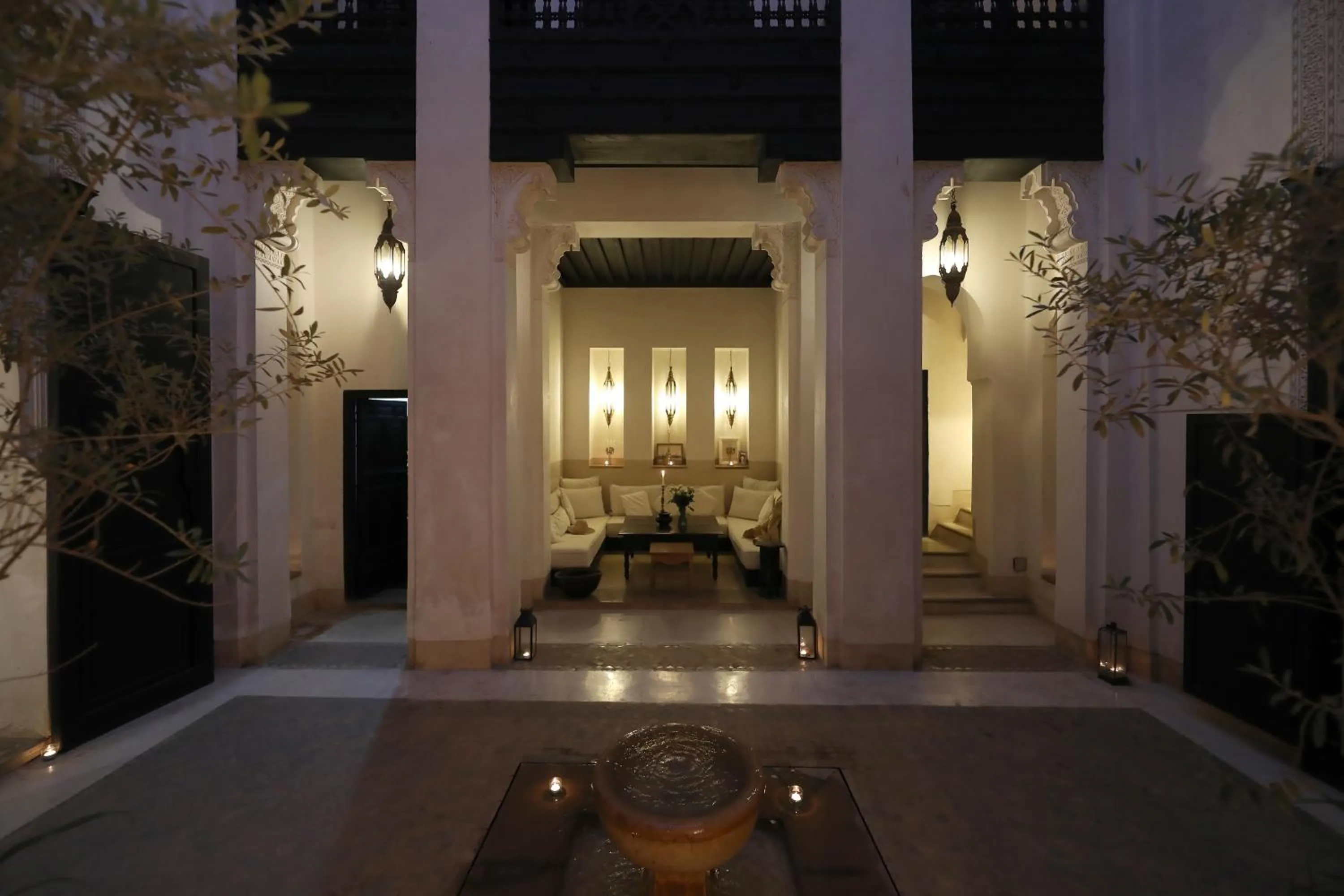 Dining area in Riad Azzouna 13