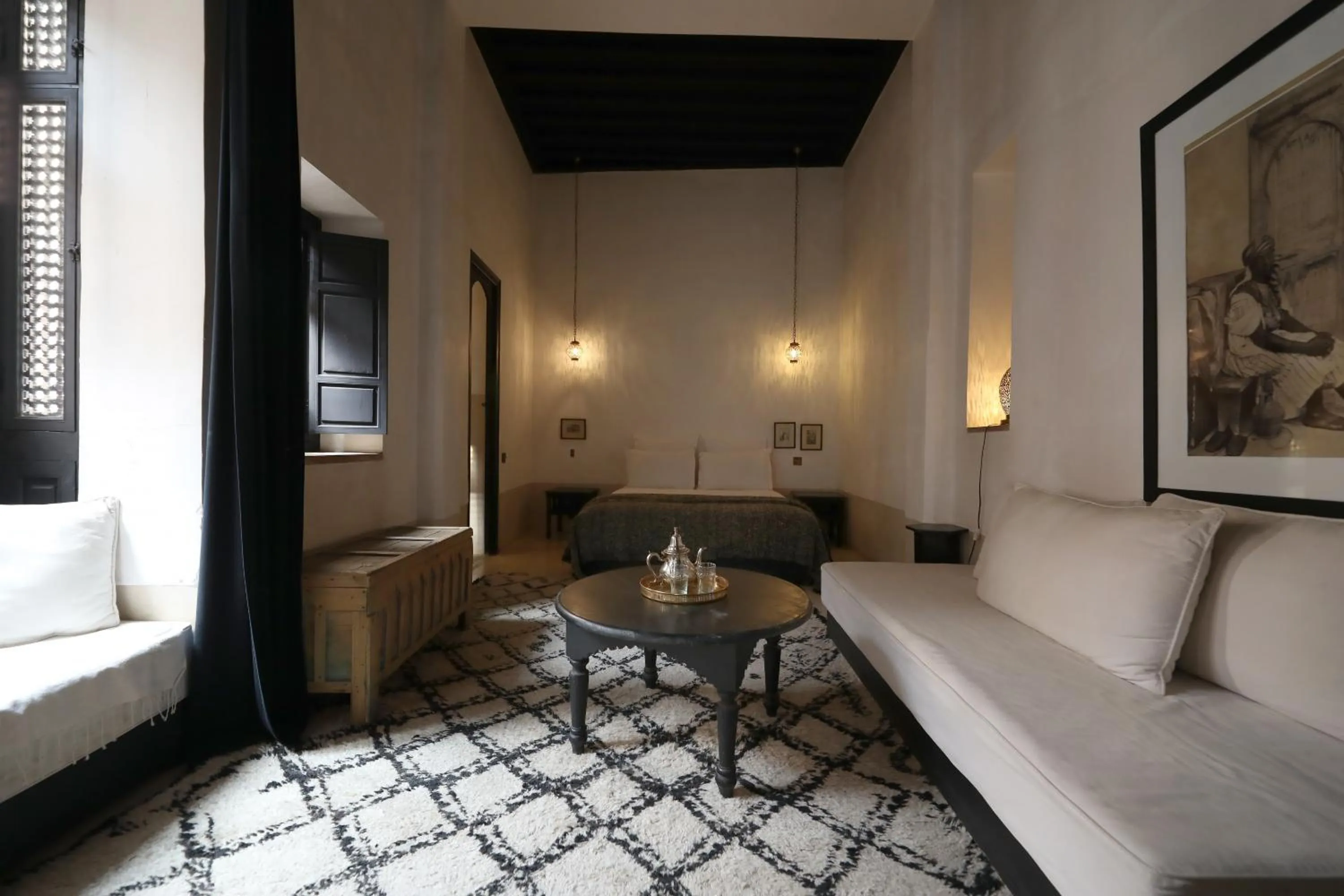 Photo of the whole room in Riad Azzouna 13