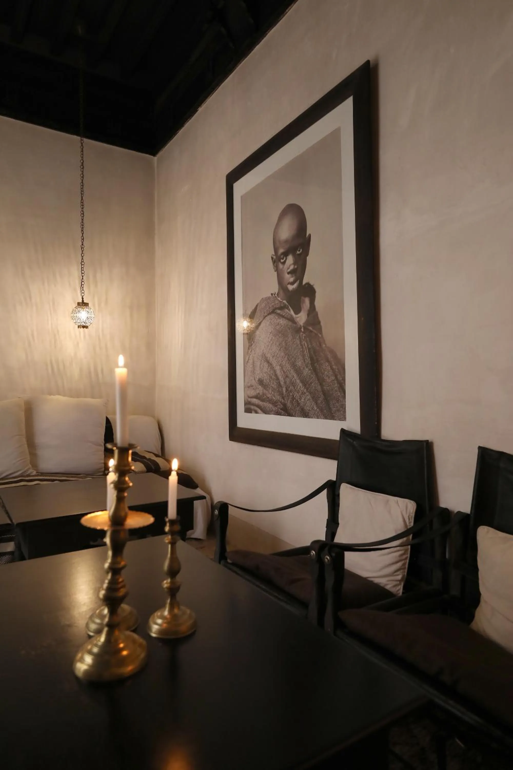 Decorative detail in Riad Azzouna 13