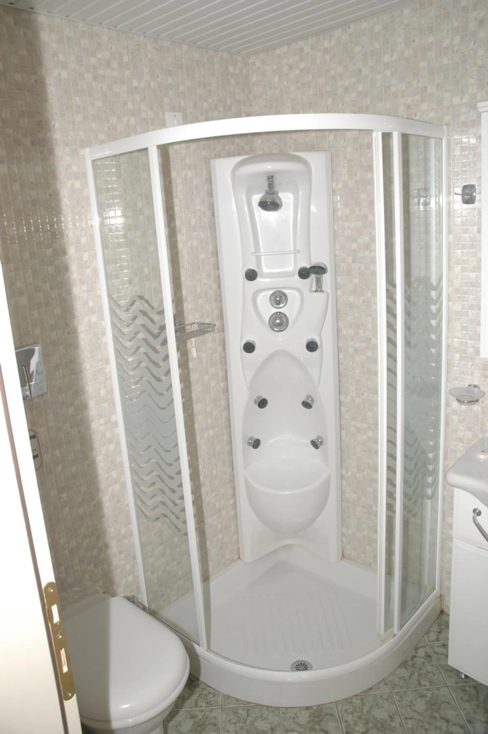 Shower in Agnanti Hotel