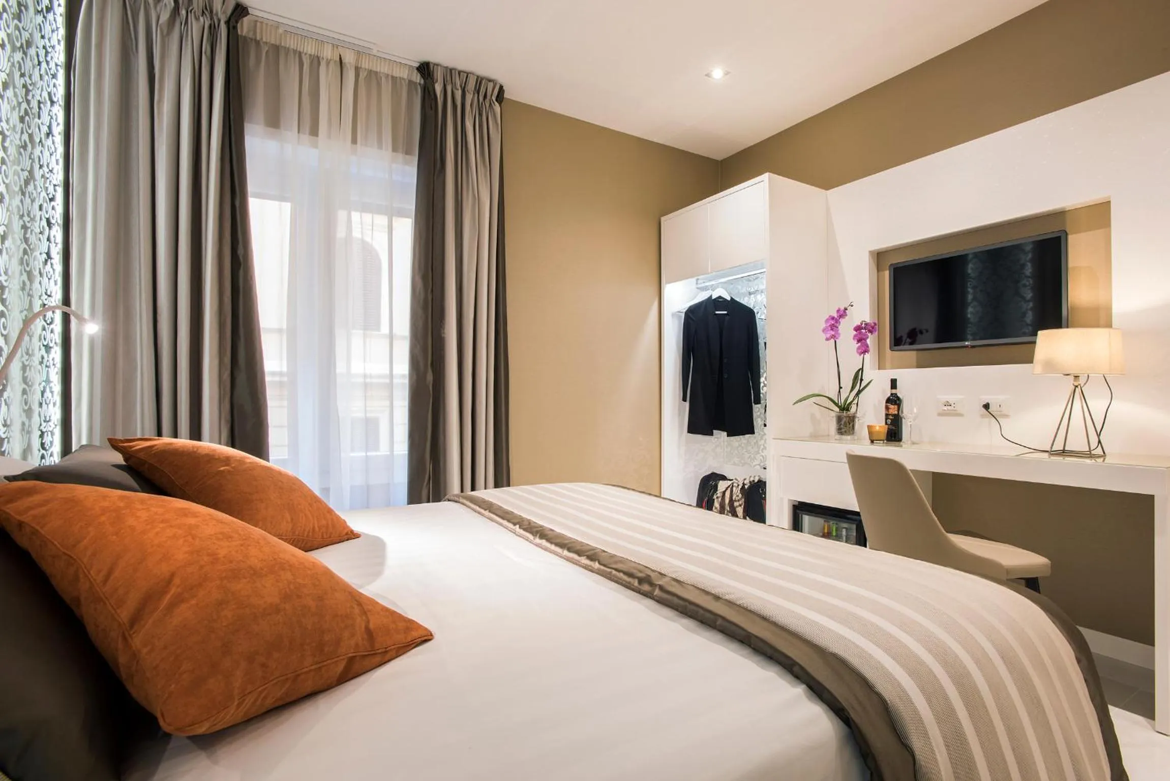 Photo of the whole room, Bed in Residenza Venti Settembre