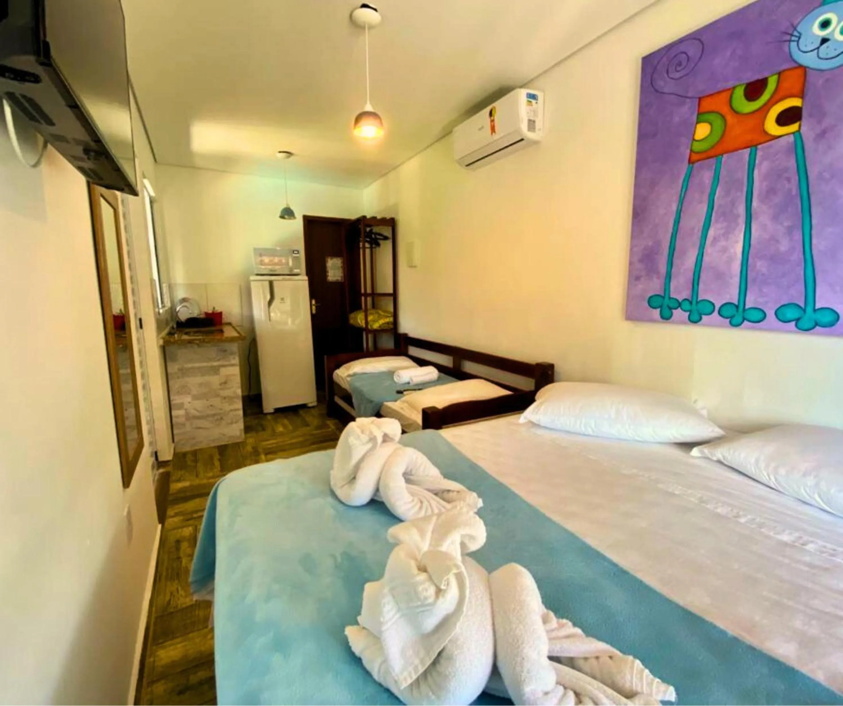 Bed in Pousada Papaya Container