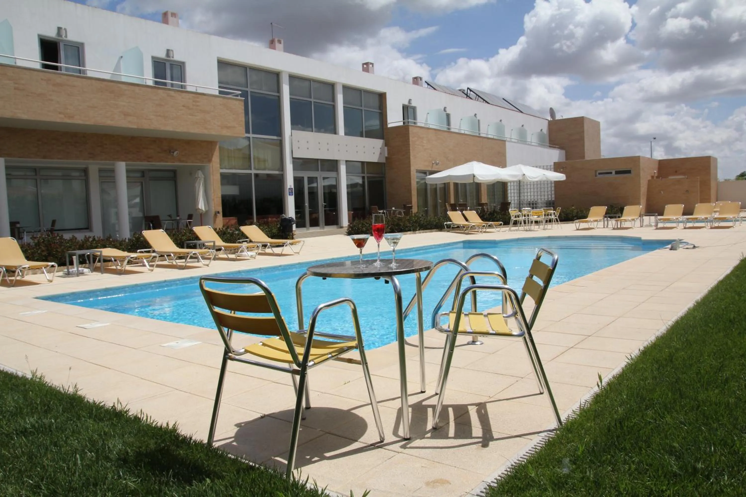 Swimming pool in Hotel A Esteva