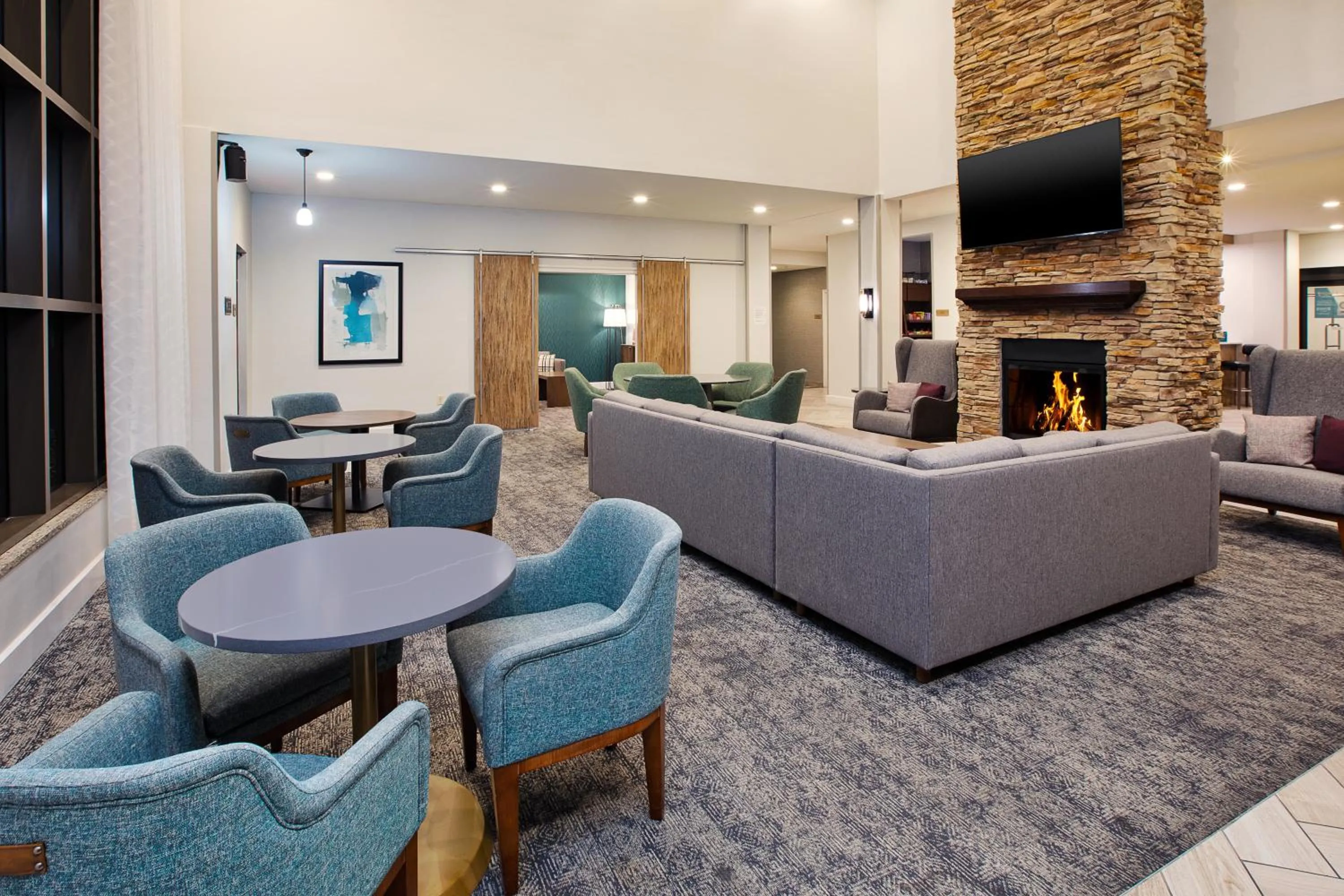 Lobby or reception in Staybridge Suites Lincoln North East by IHG