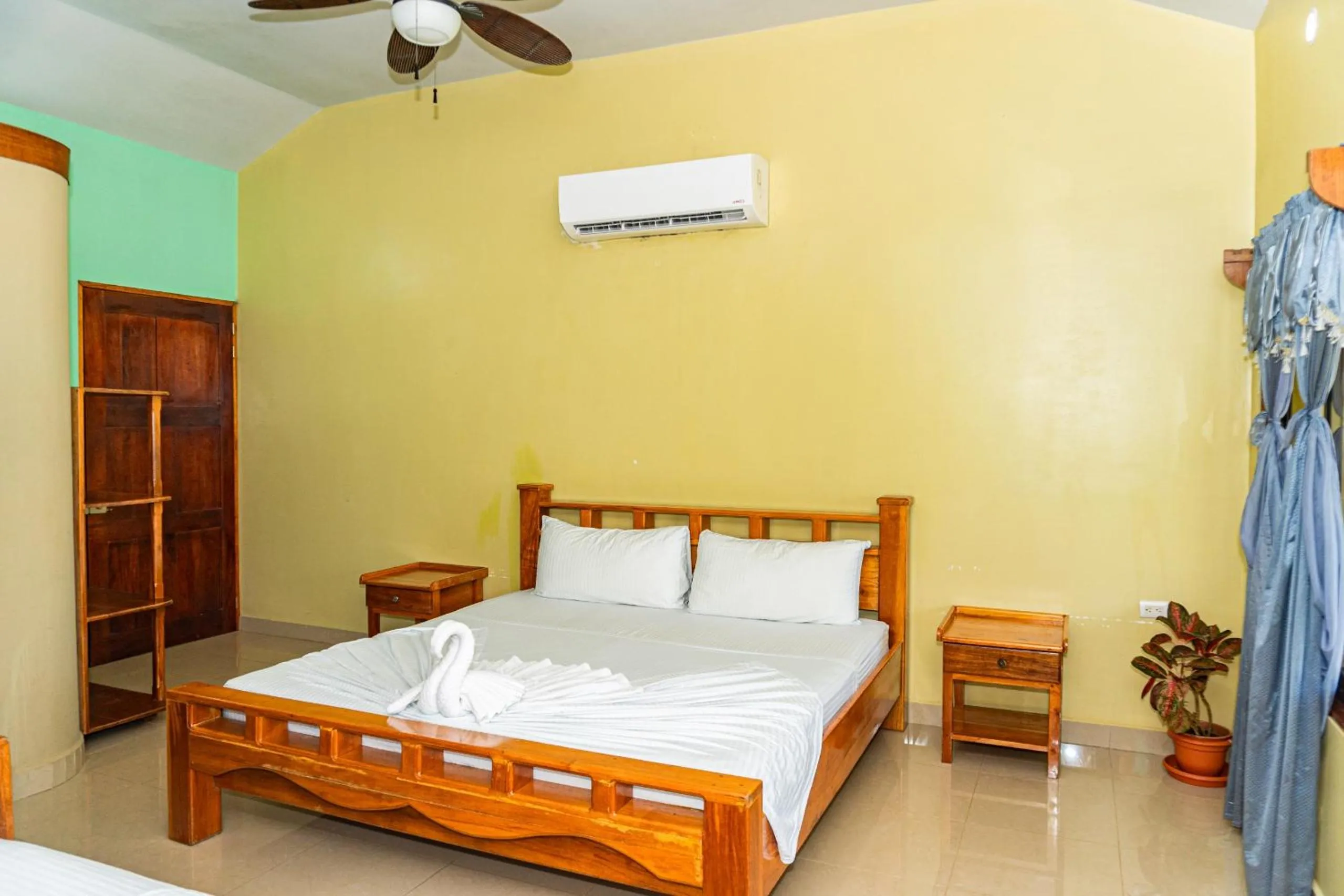 Bed in Hotel Rancho Corcovado