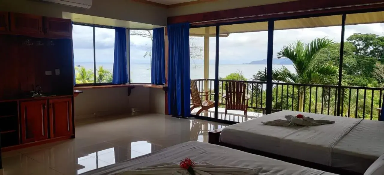 Premium Quadruple Room in Hotel Rancho Corcovado Premium Quadruple Room in Hotel Rancho Corcovado