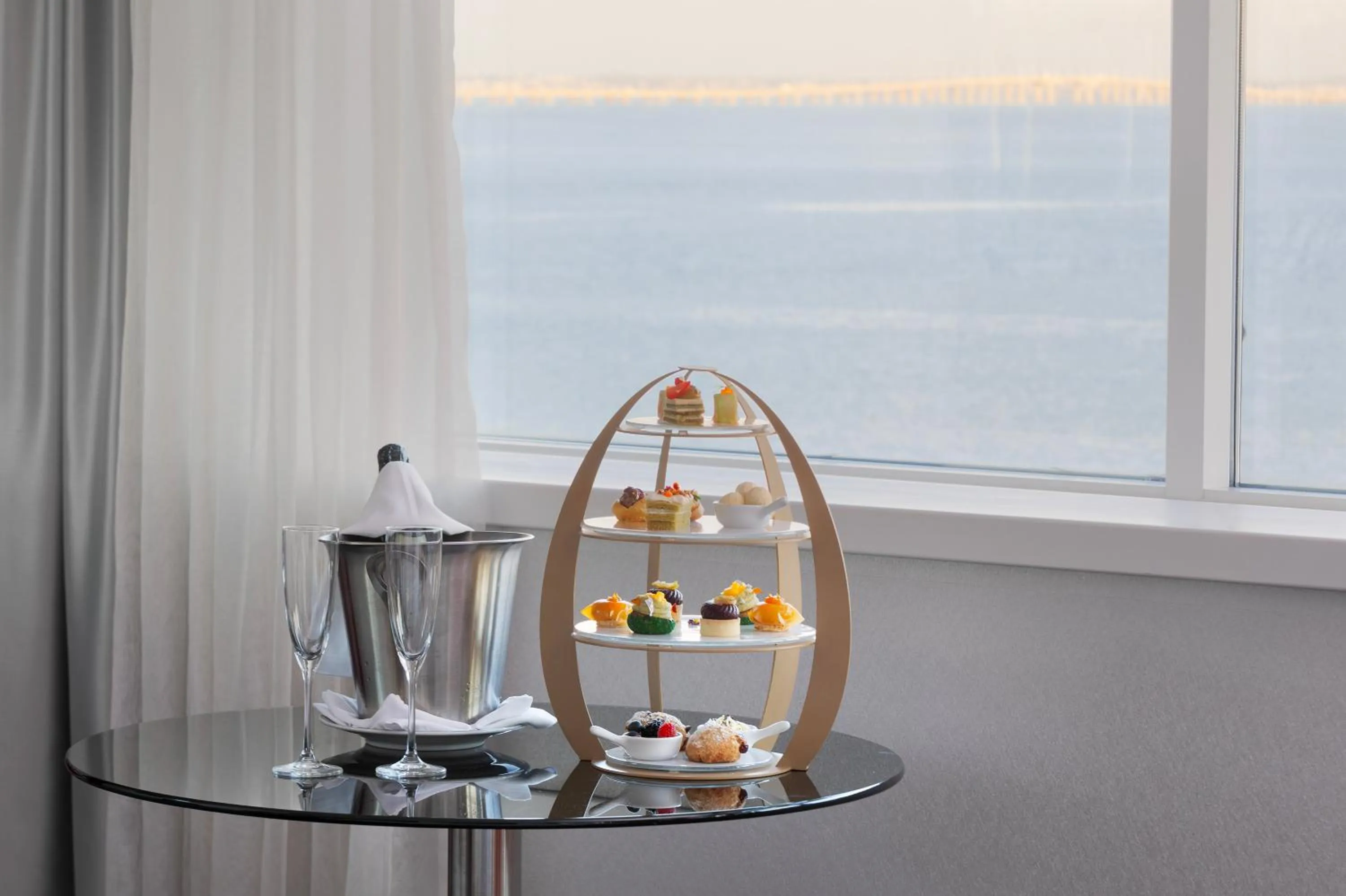 VIP in MYRIAD by SANA Hotels