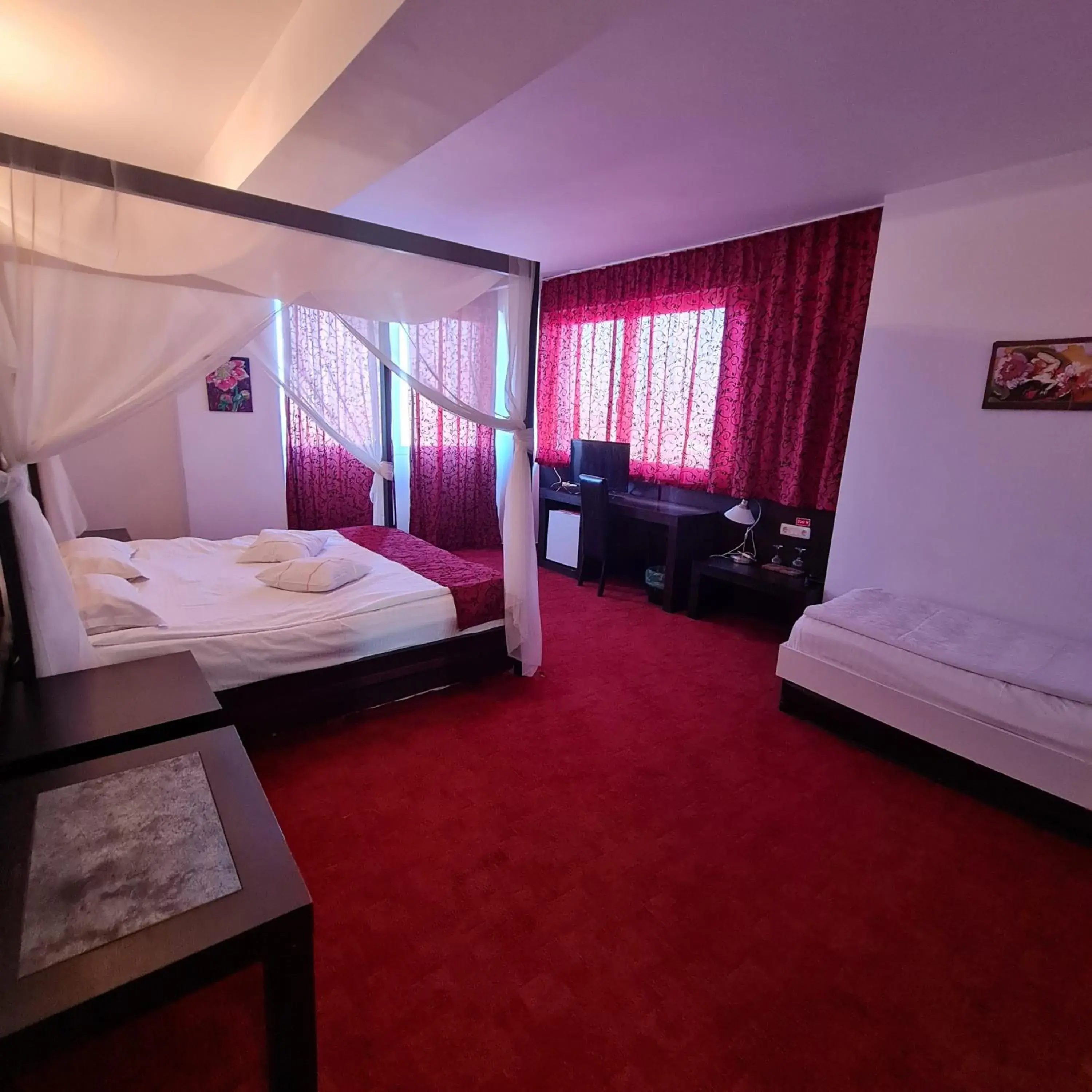 Suite in Hotel Sydney Suite in Hotel Sydney