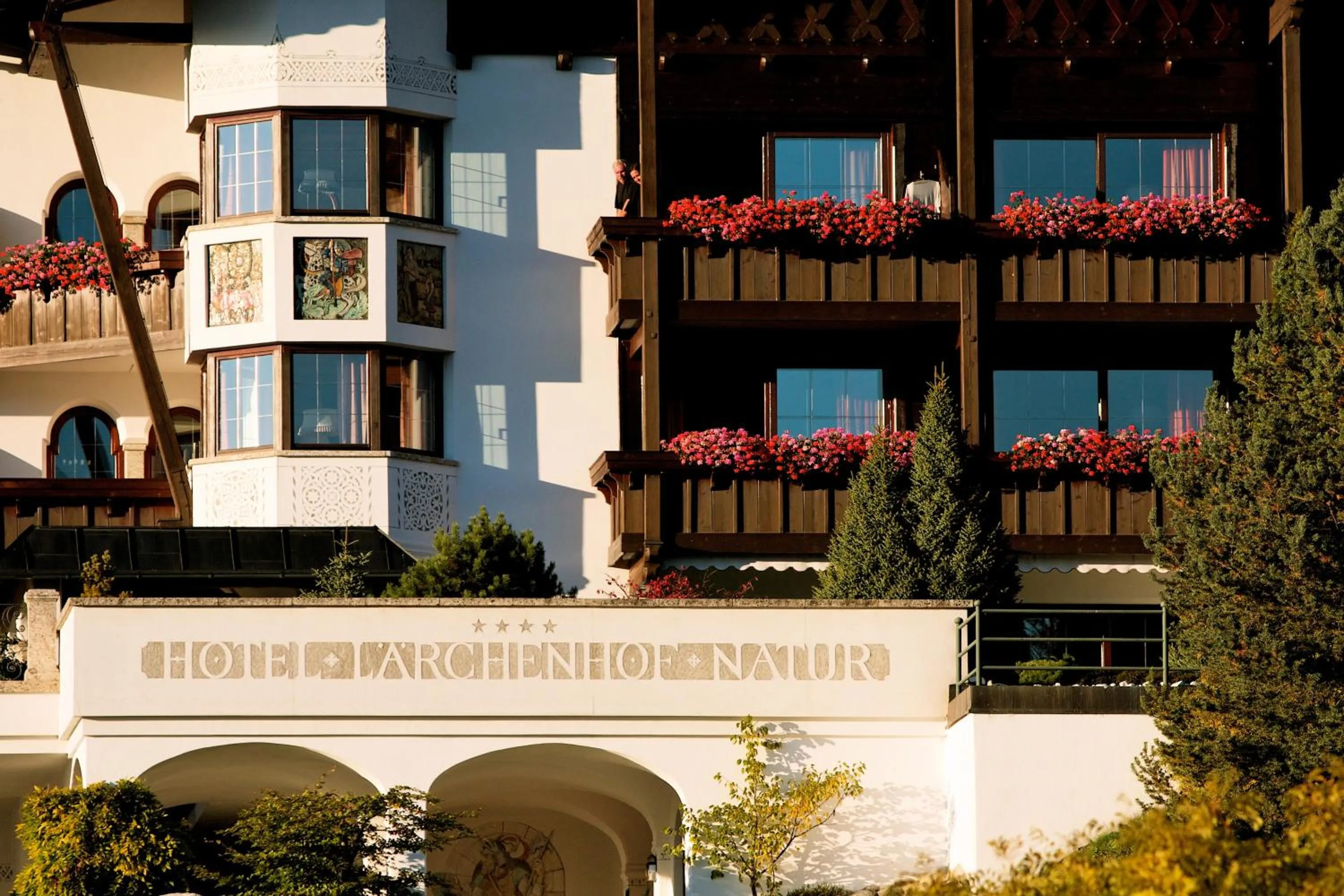 Facade/entrance in Hotel Lärchenhof Natur