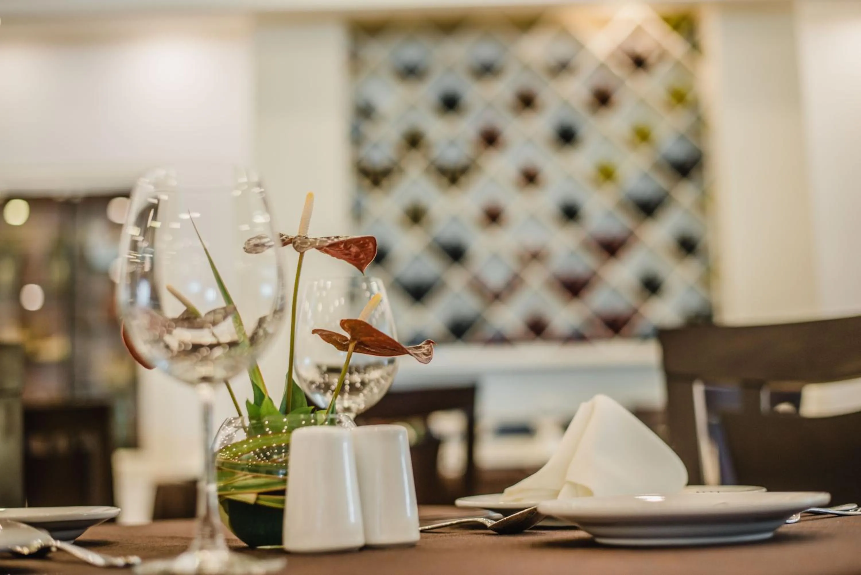 Restaurant/places to eat in Nobility Grand Hotel