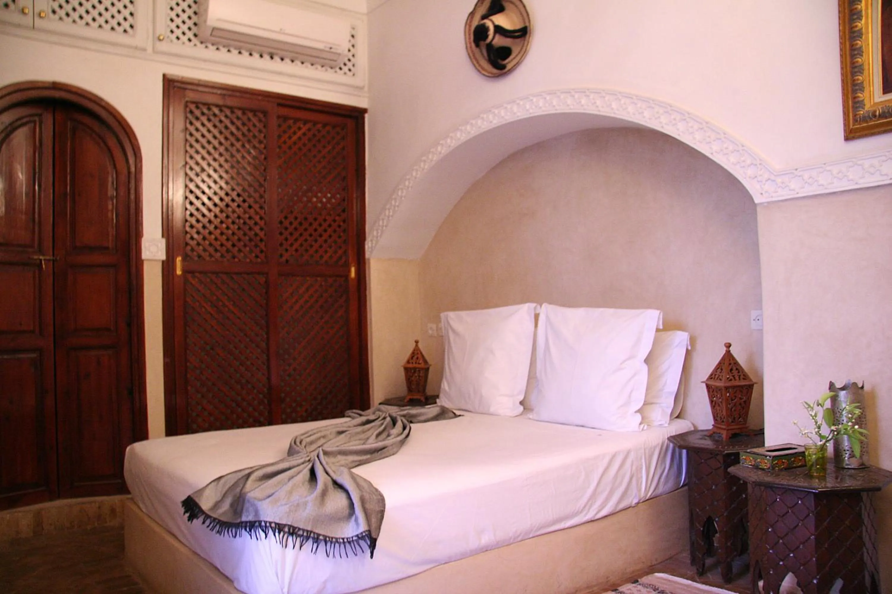 Bed in Riad Zen House
