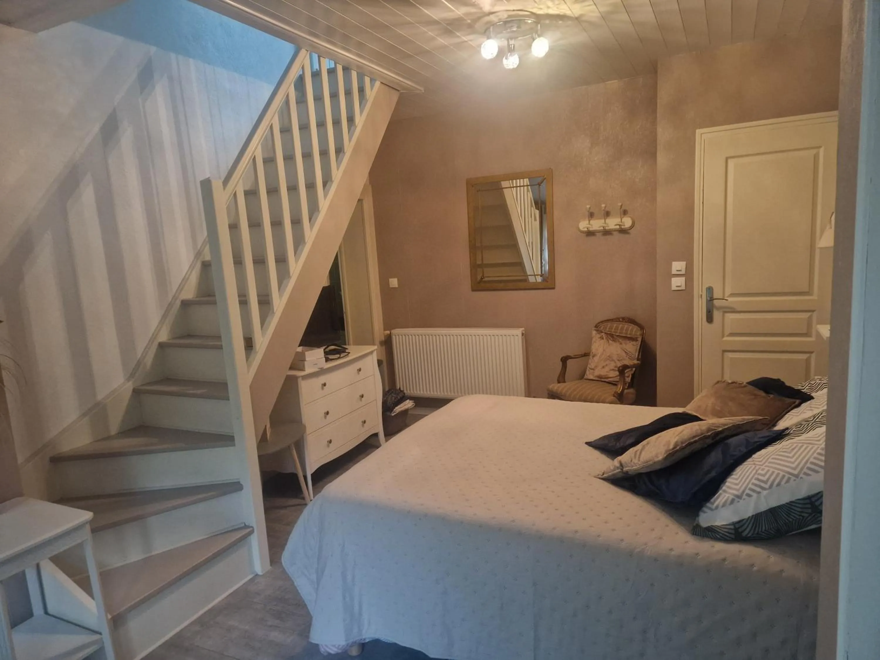 Bedroom, Bed in Domaine de Sahil