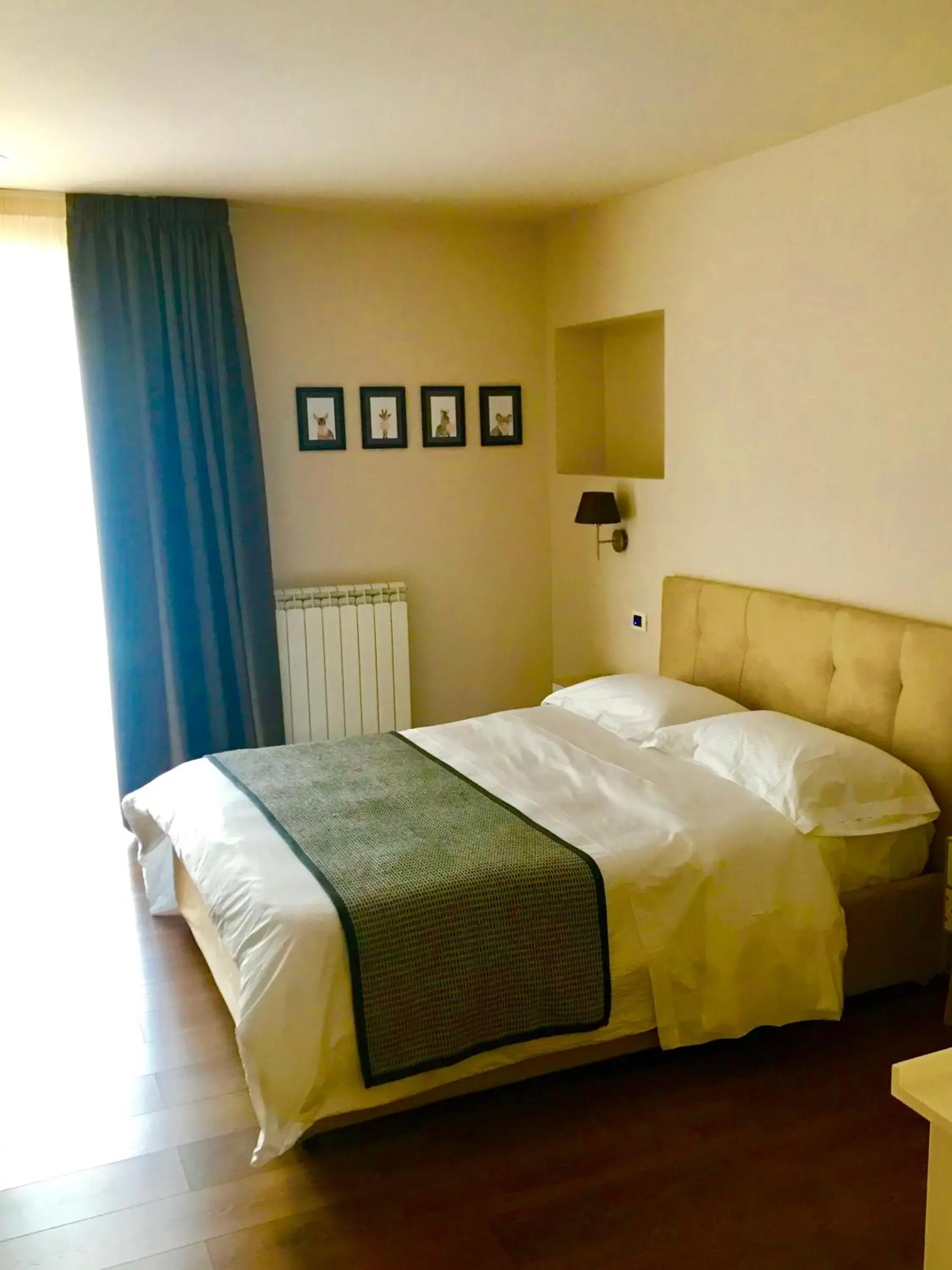 Double Room with Private Bathroom - single occupancy in Home 146 Double Room with Private Bathroom - single occupancy in Home 146