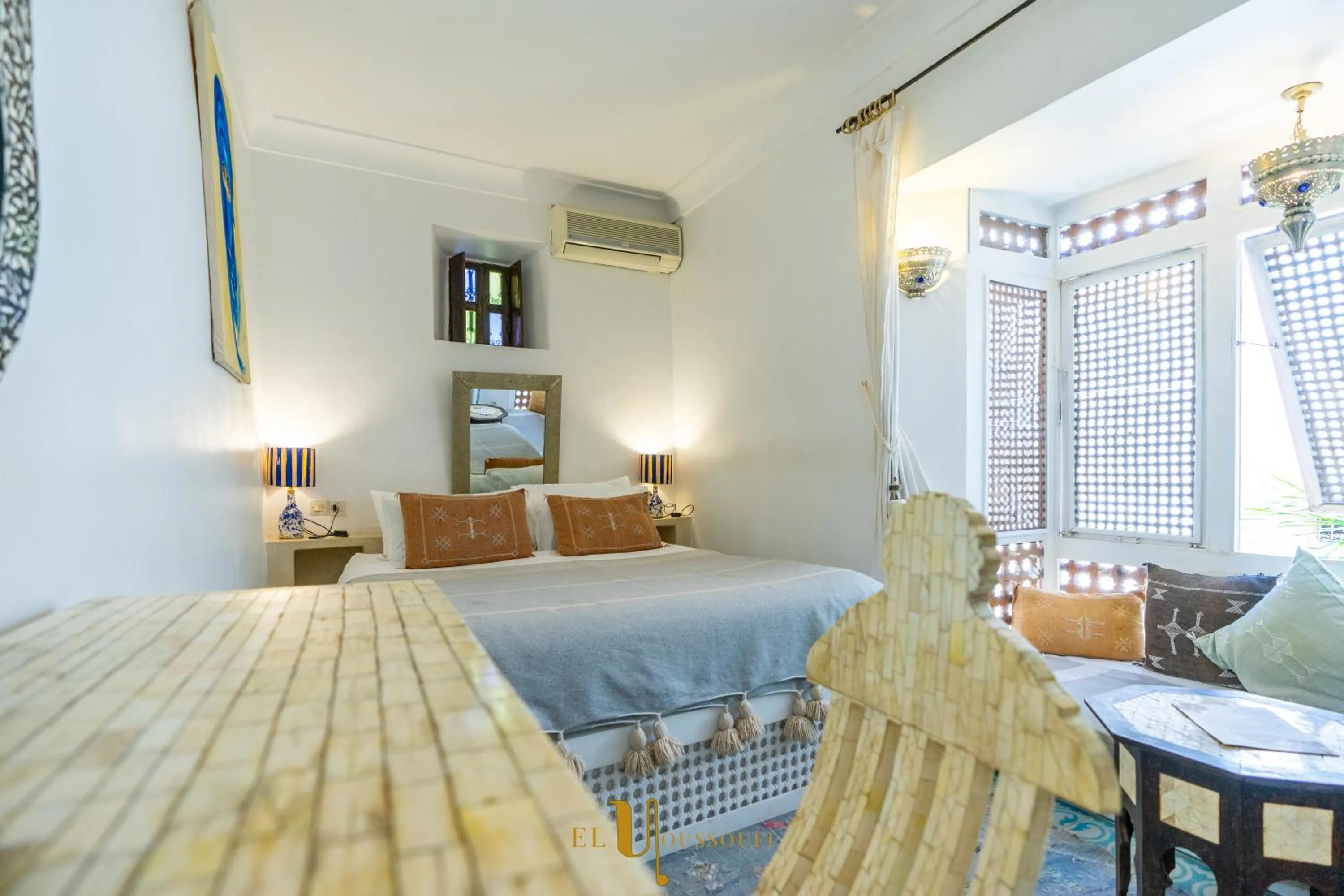 air conditioner, Bed in Riad El Youssoufi