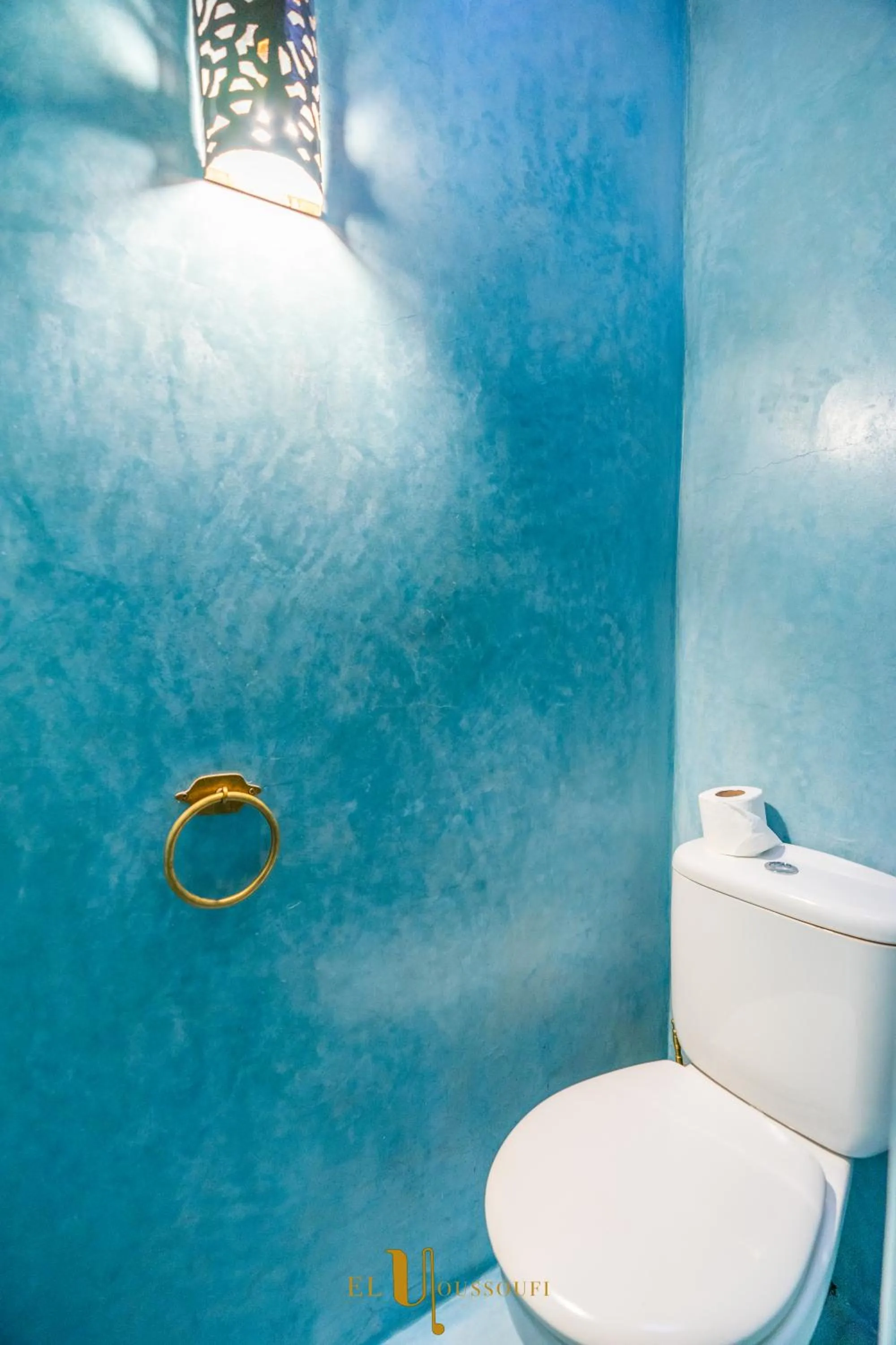Toilet in Riad El Youssoufi