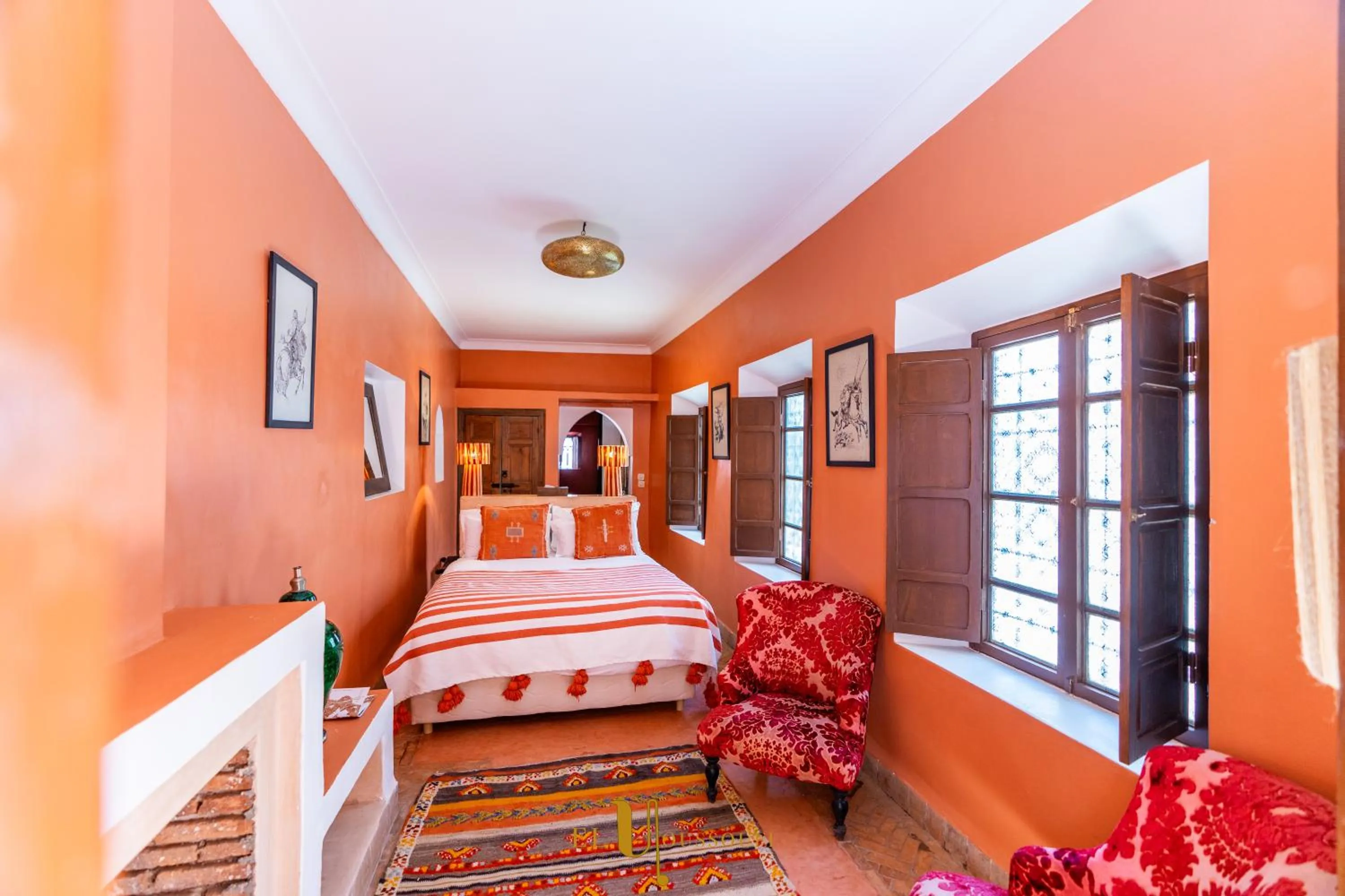 Photo of the whole room, Bed in Riad El Youssoufi