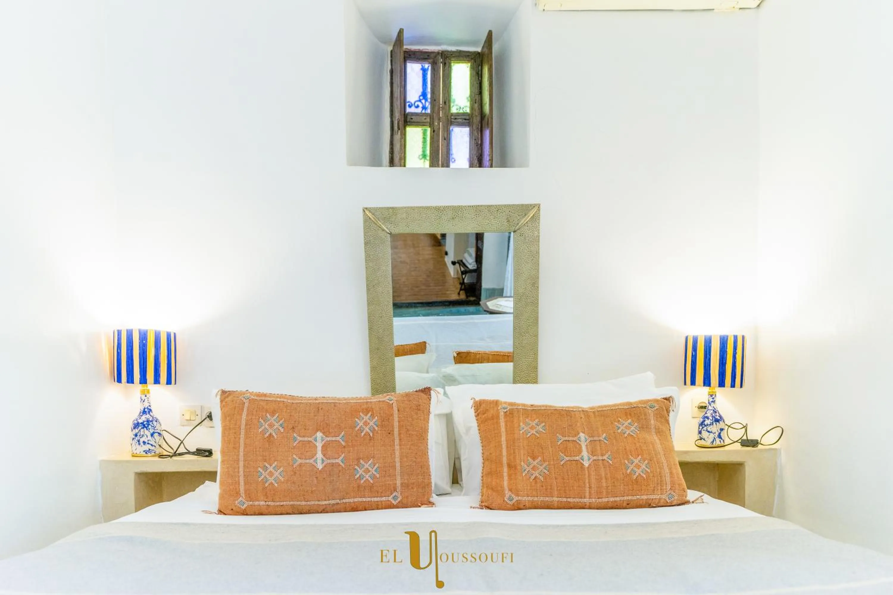 Bed in Riad El Youssoufi