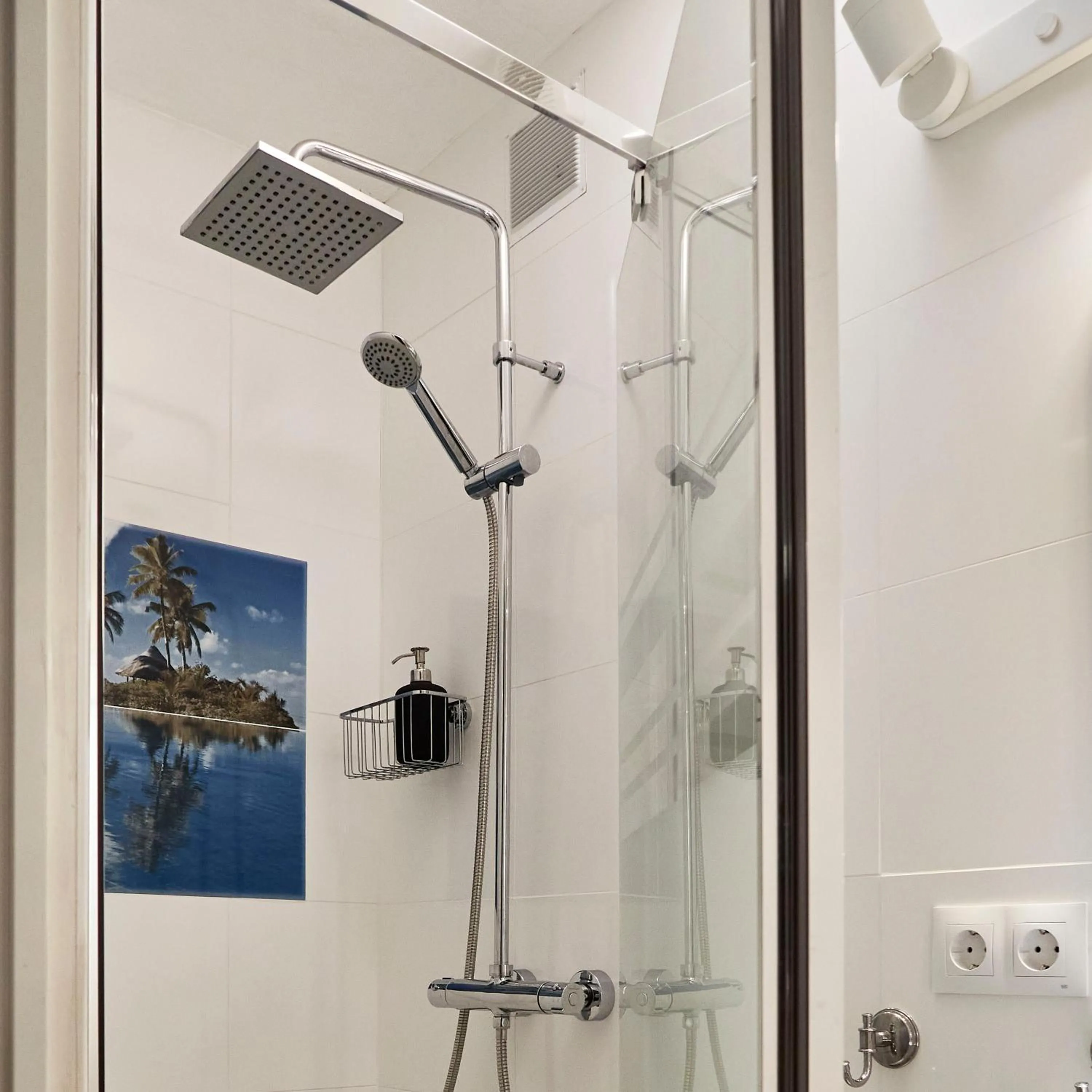 Shower in Mesón La Hospedería