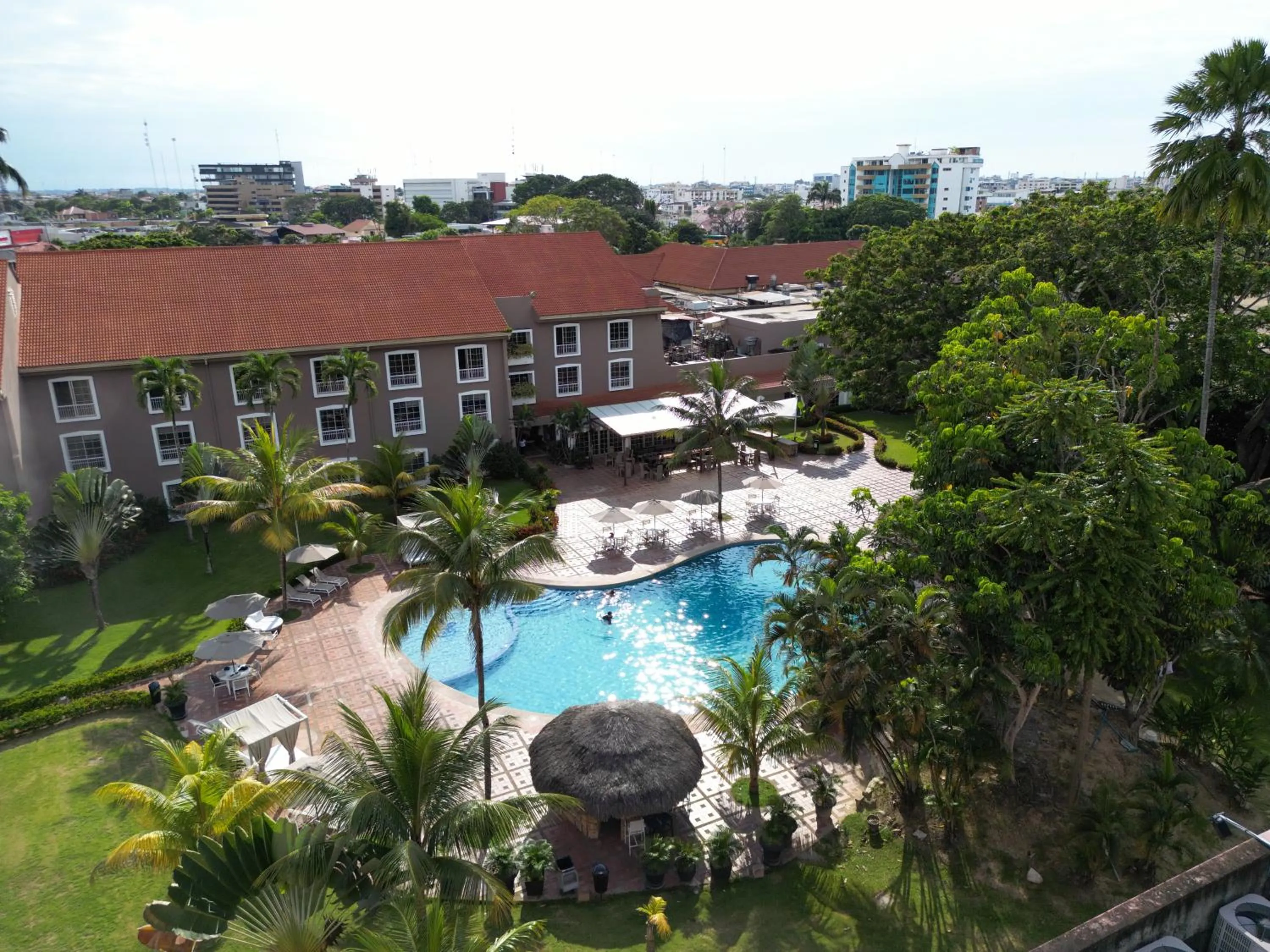 Property building in Oro Verde Machala