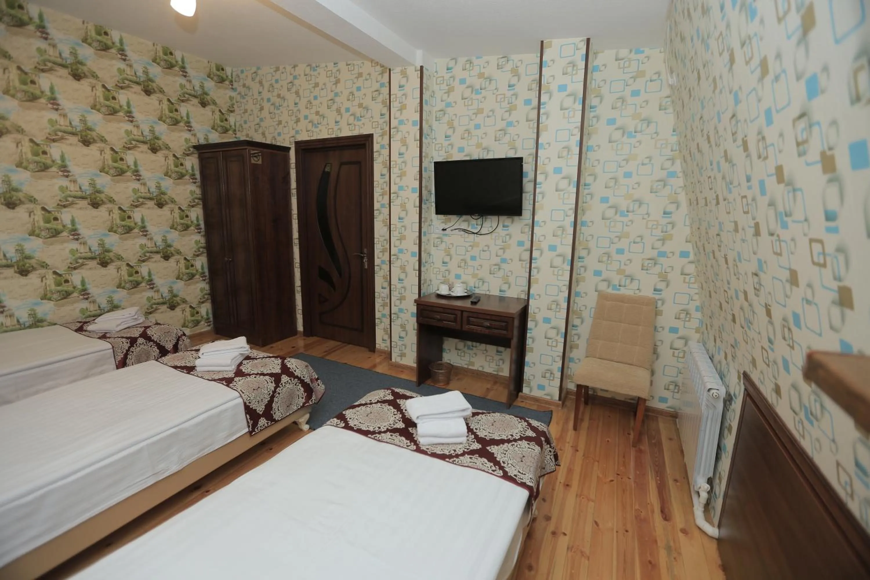 Photo of the whole room, Bed in Margiana