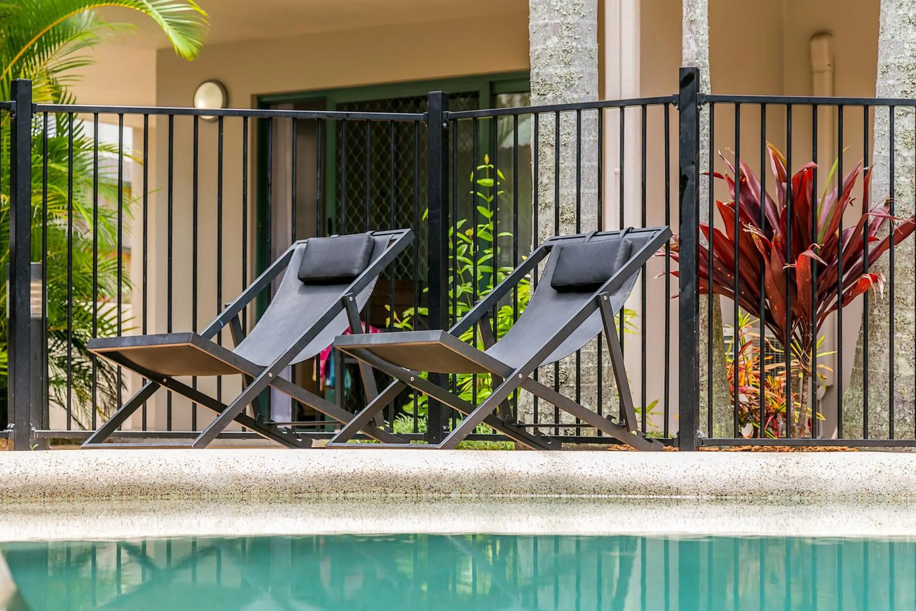 Swimming pool in Beaches Apartments Byron Bay