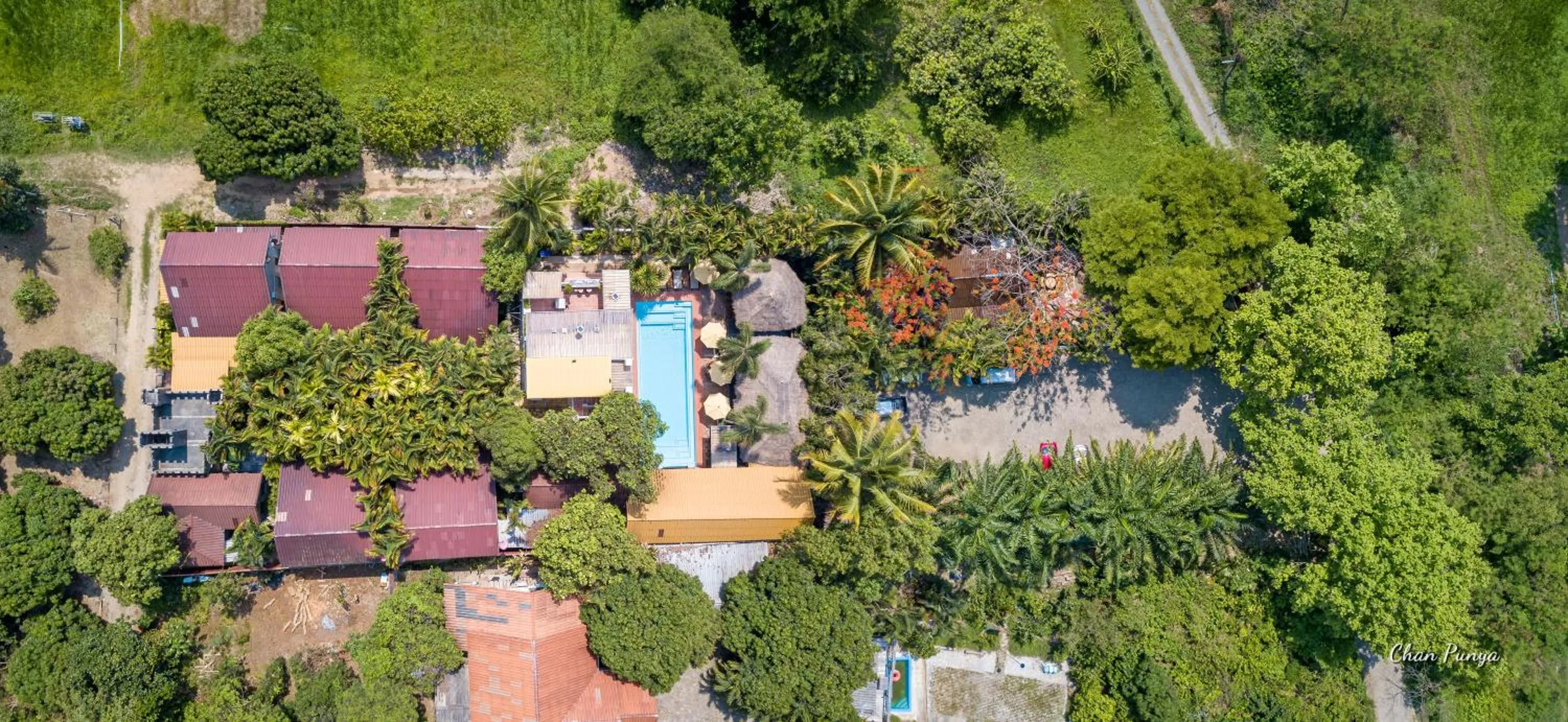 Property building in Baanpong Lodge