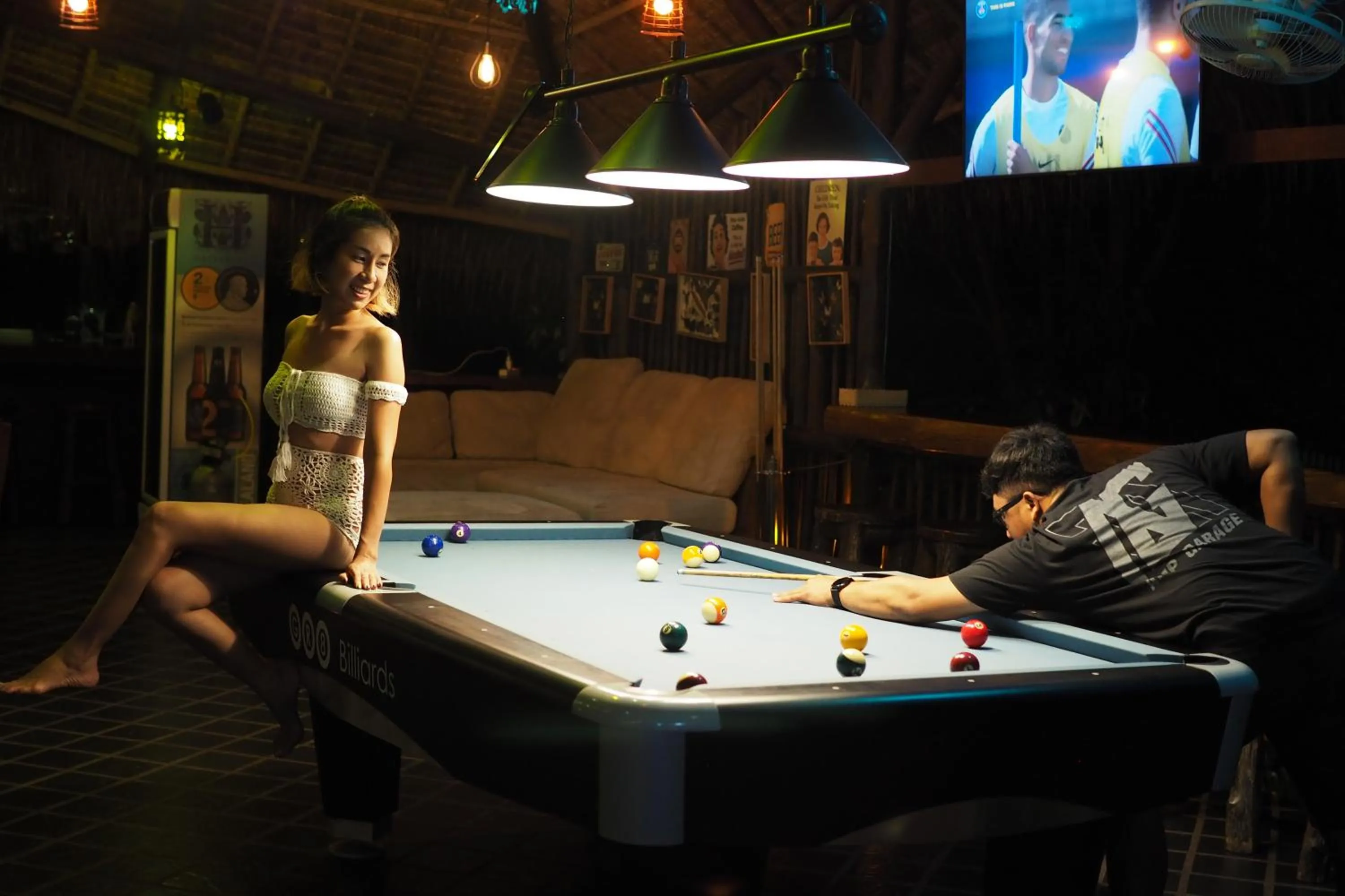 People in Baanpong Lodge