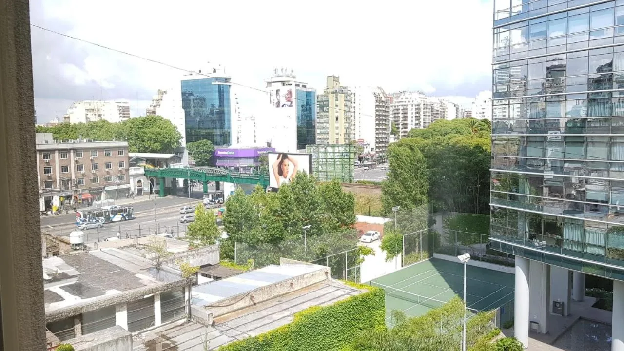 Property building in Palermo Bridge