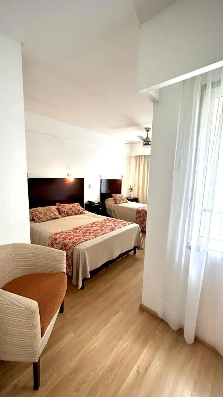 Bed in Palermo Bridge