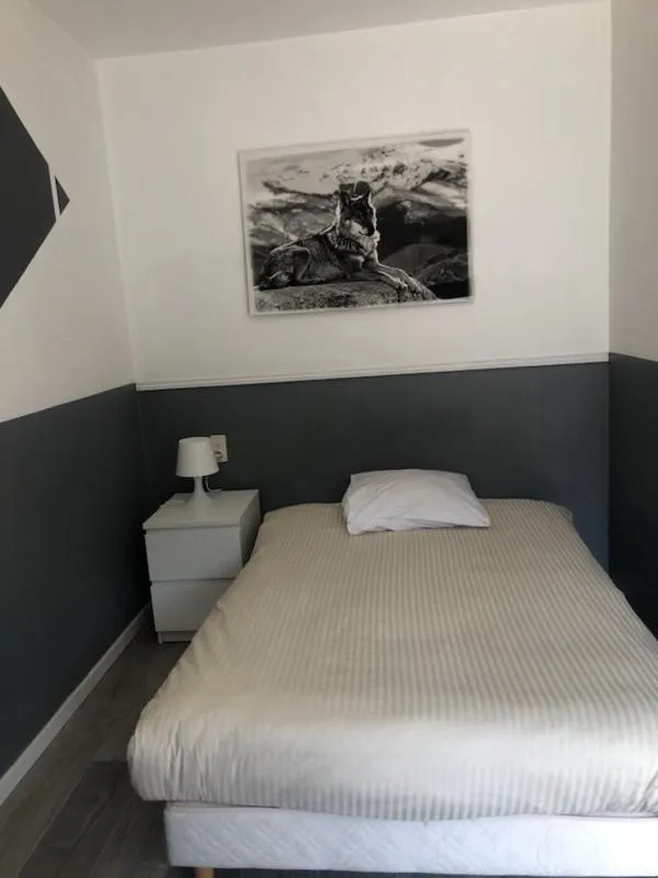 Bed in HOTEL BON ACCUEIL