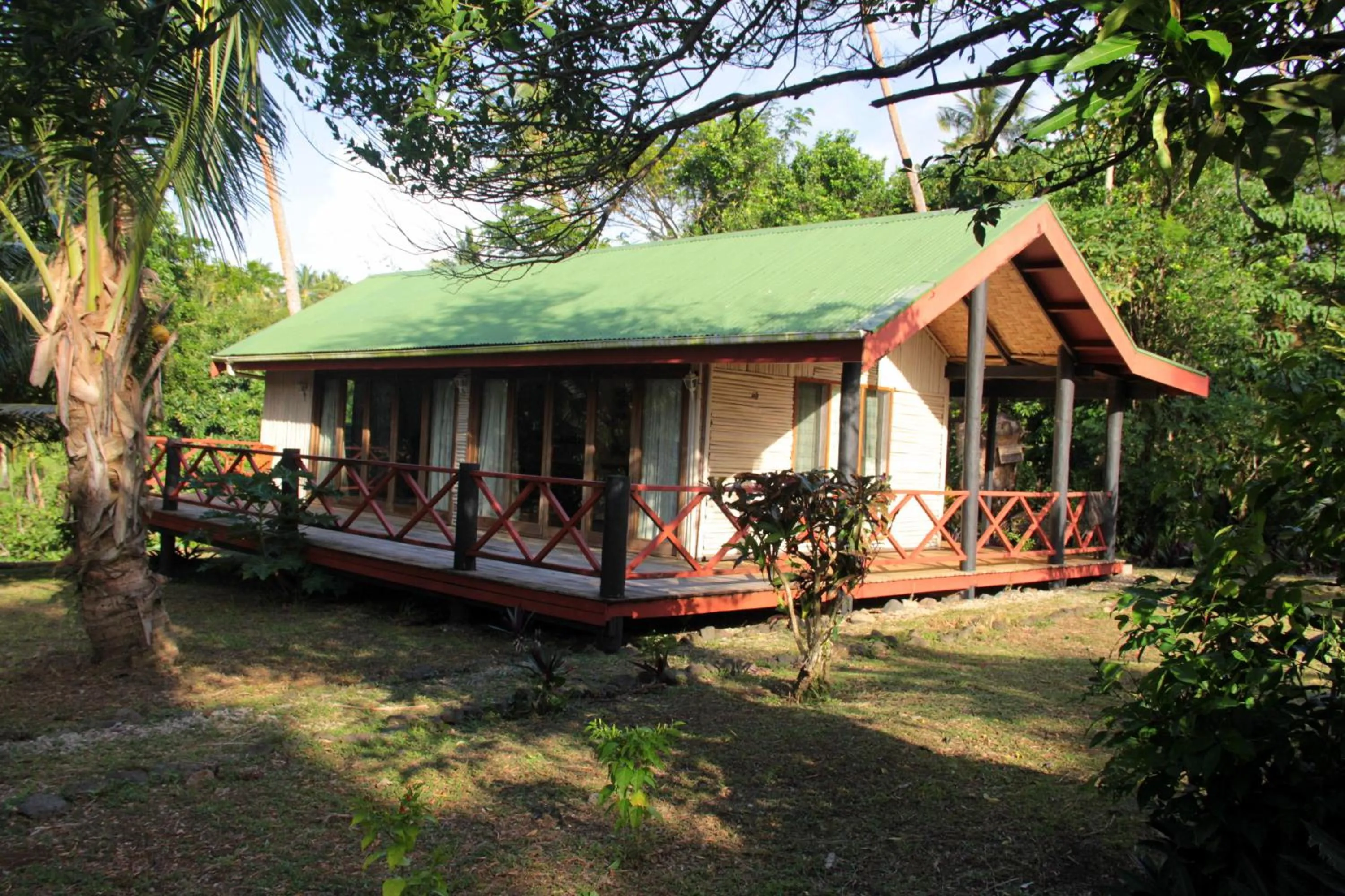 Facade/entrance in Maravu Taveuni Lodge