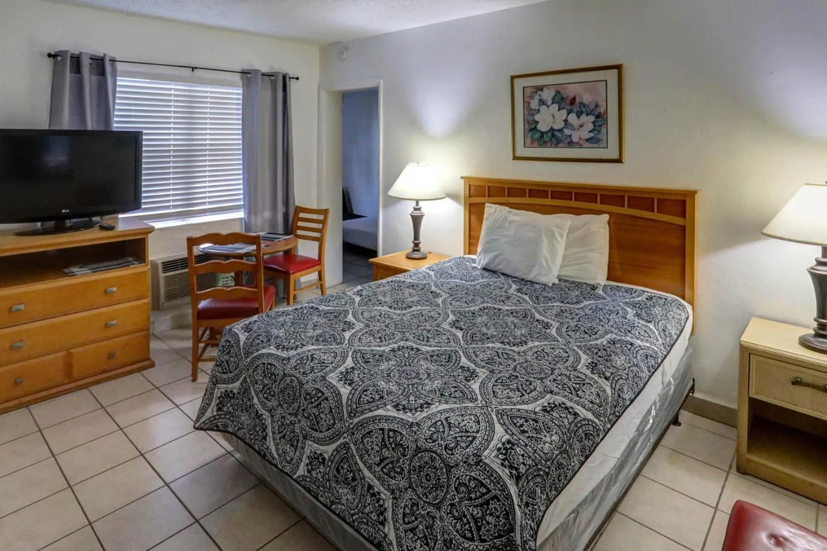 Bed in Richard's Motel