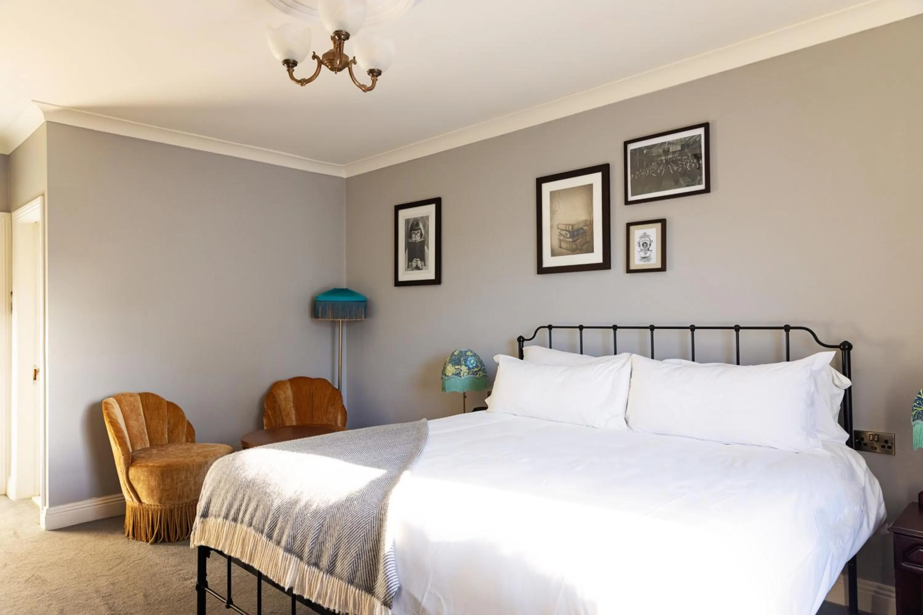 Bed in Haddington House Hotel