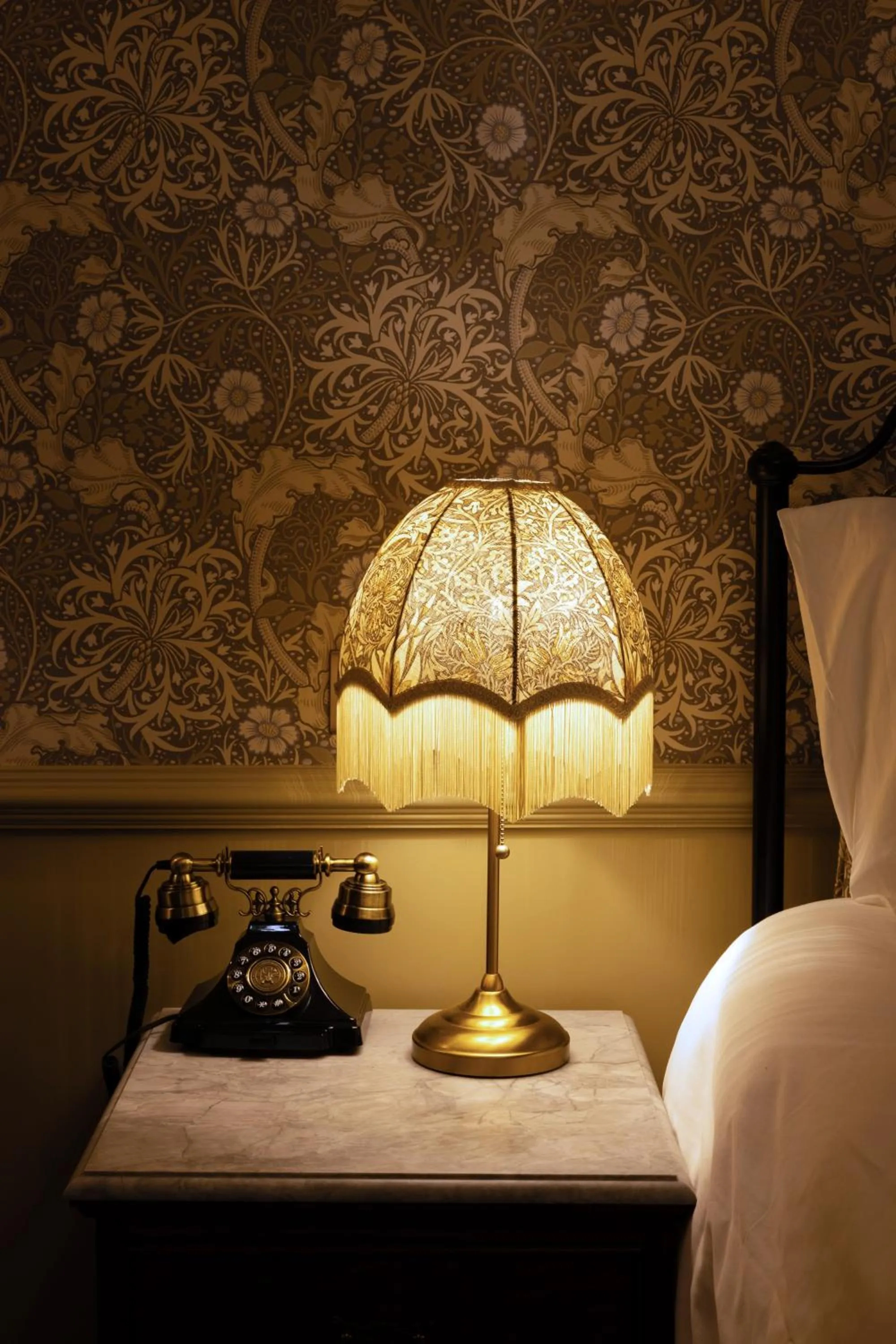 Bed in Haddington House Hotel