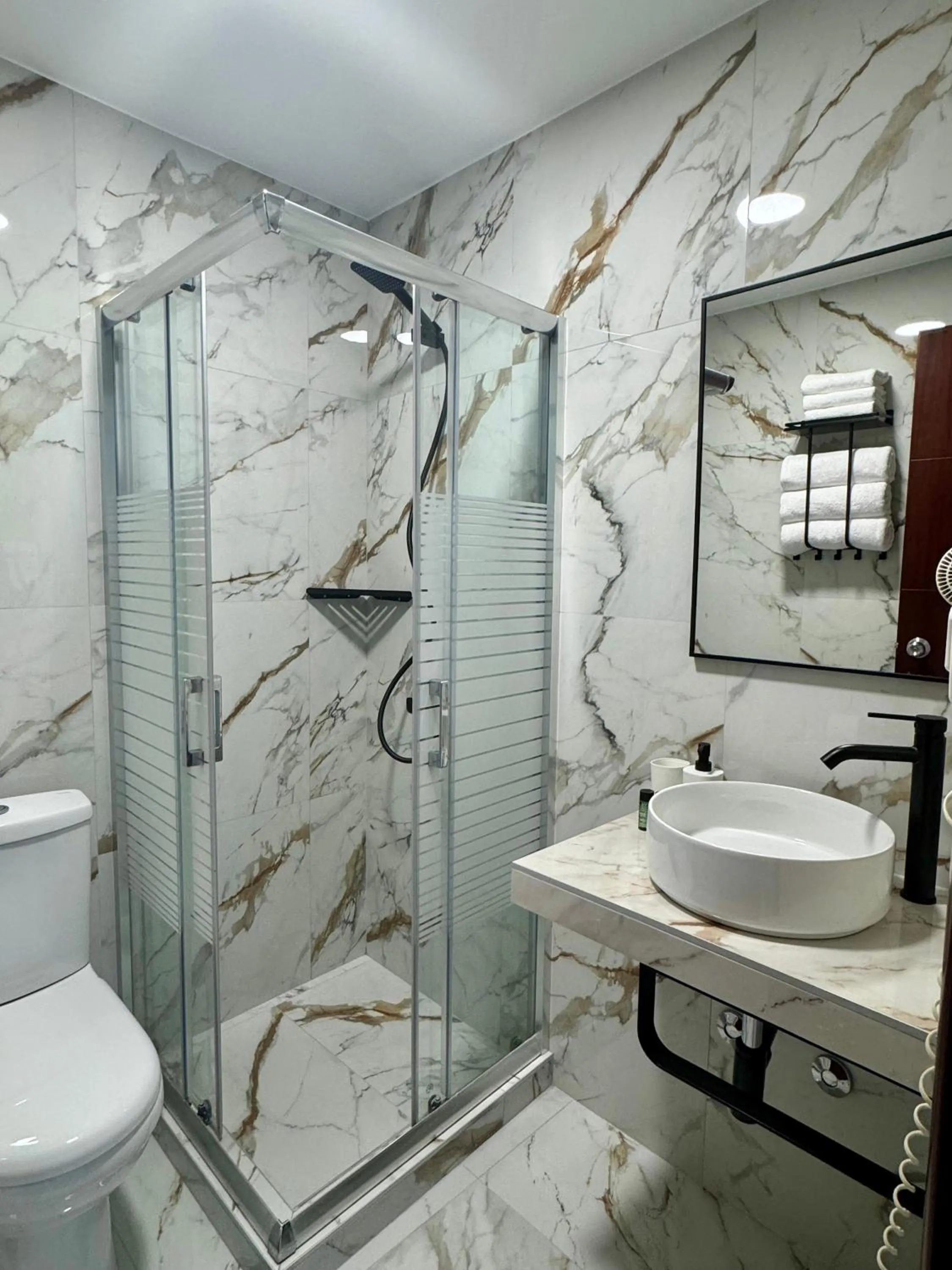 Shower in Melis Studios