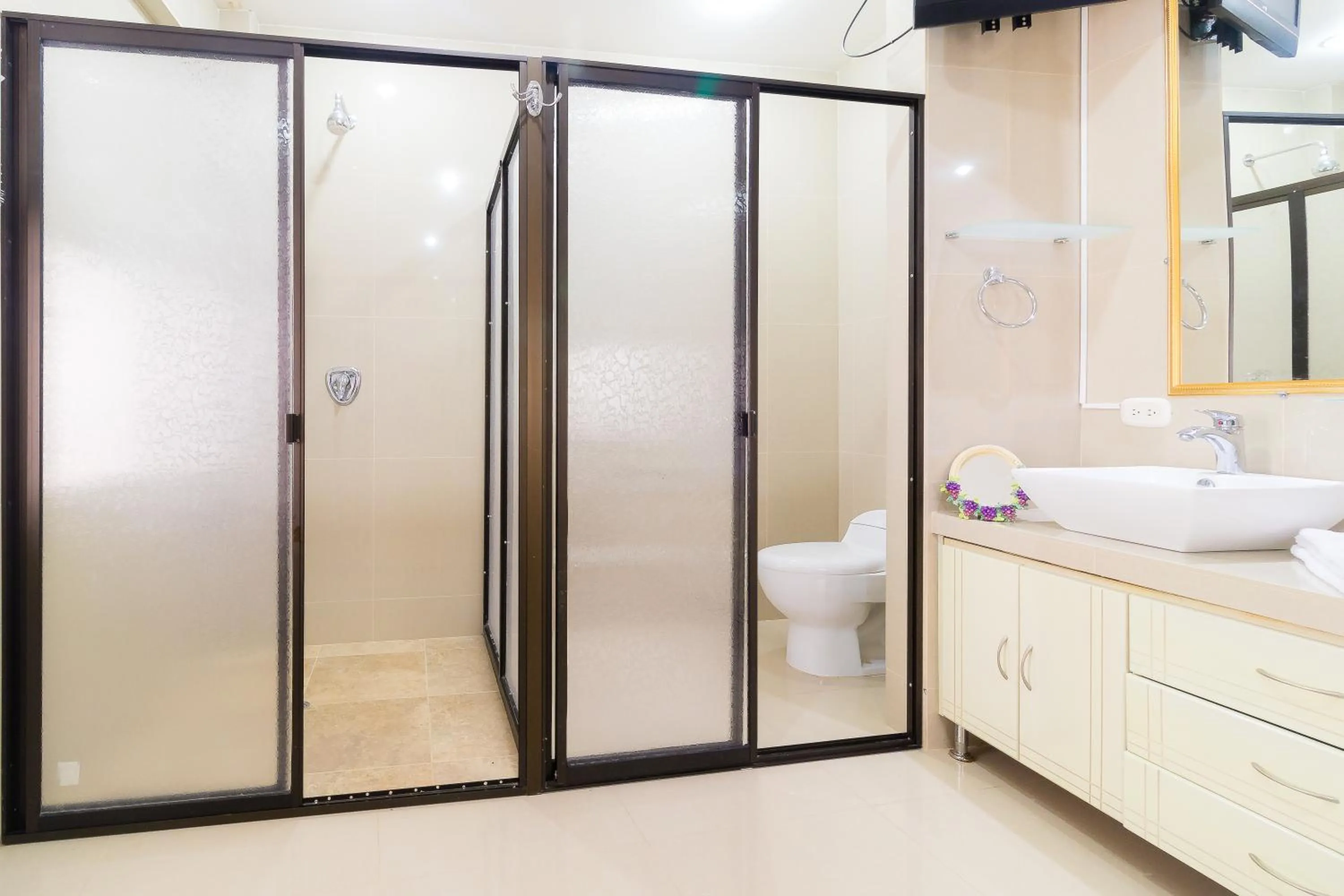 Bathroom, Bed in Ayenda 1132 Copiclub