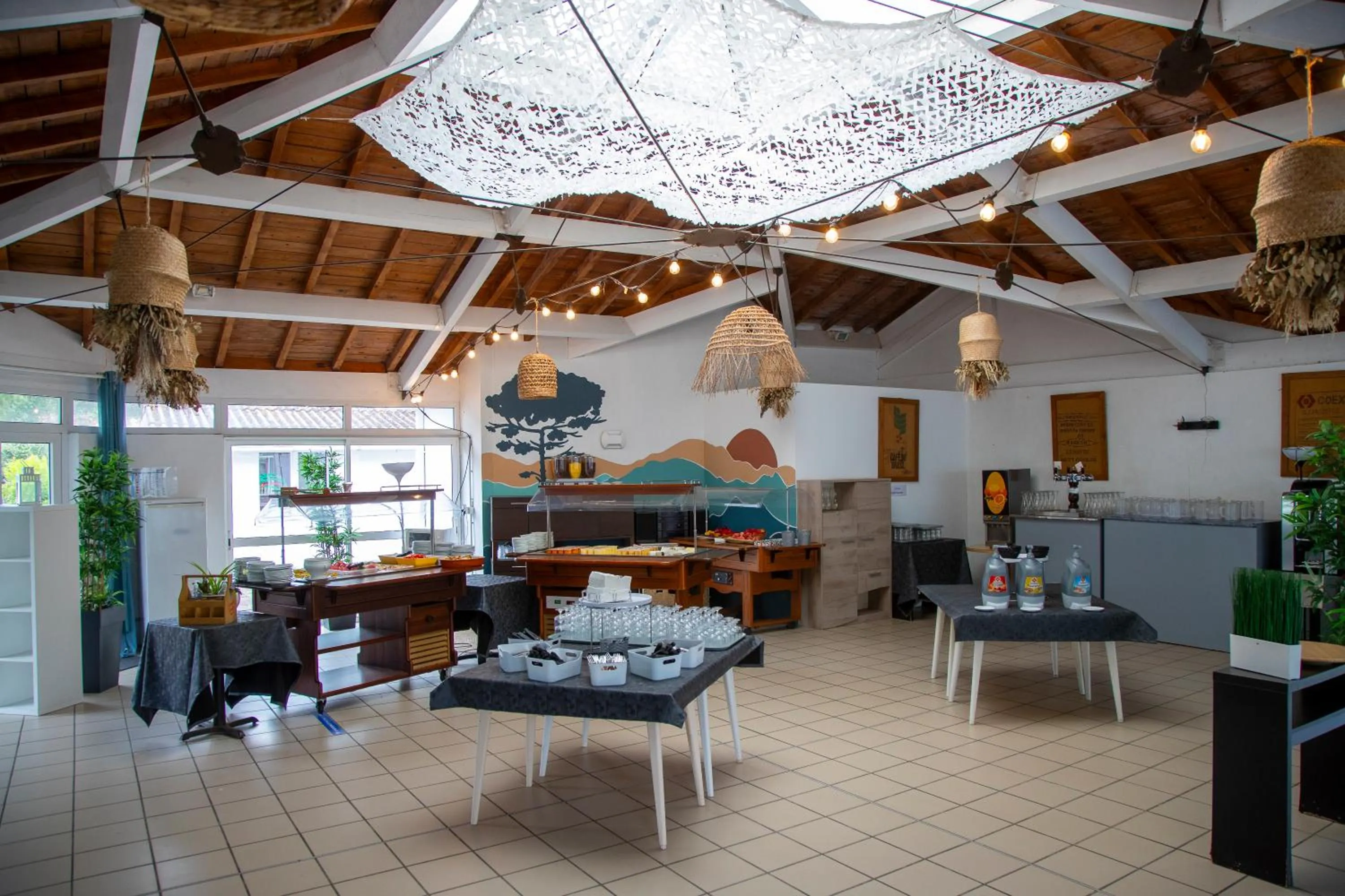 Restaurant/places to eat in Cap Océan