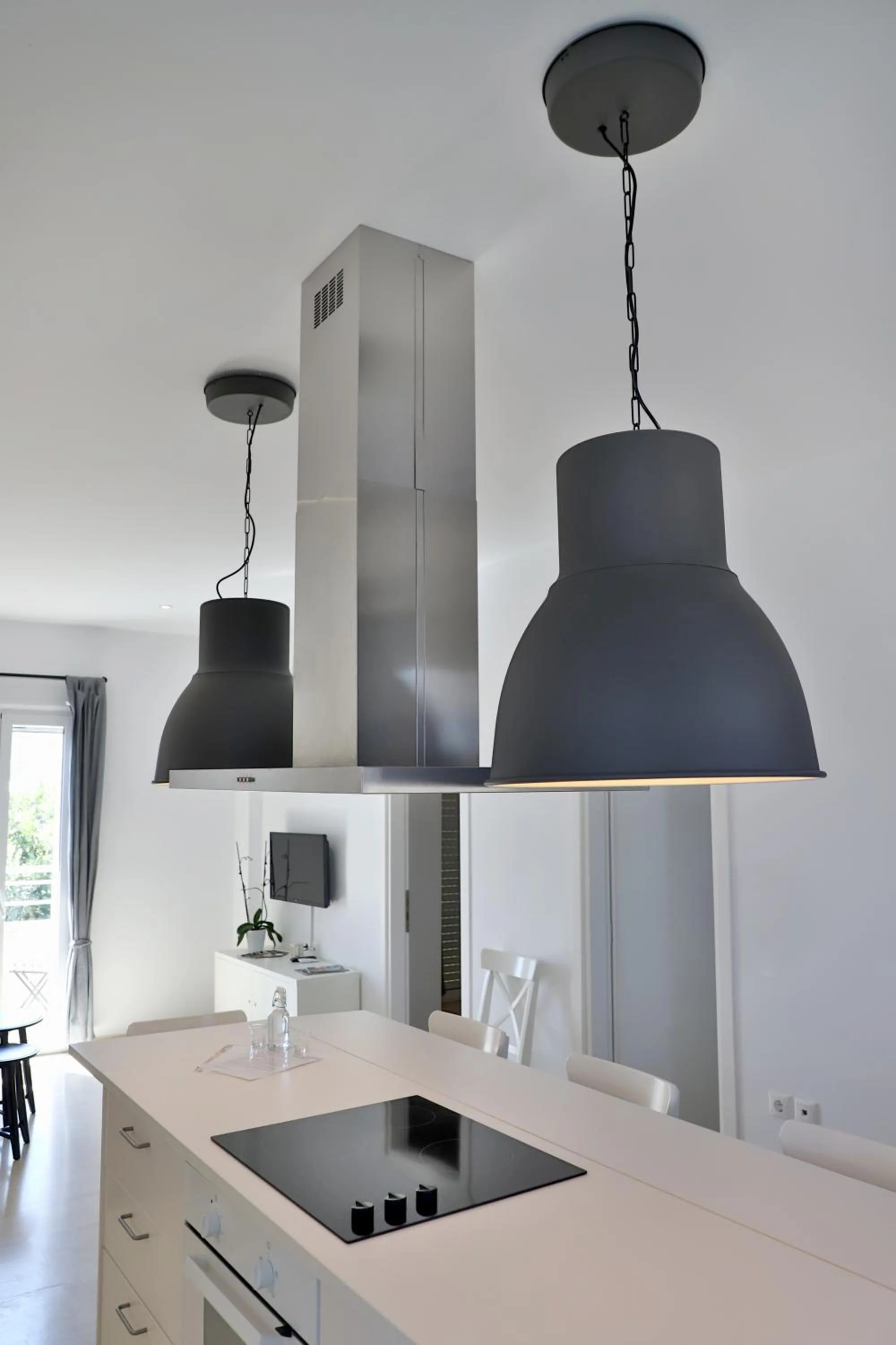 Helios Studios & Apartments