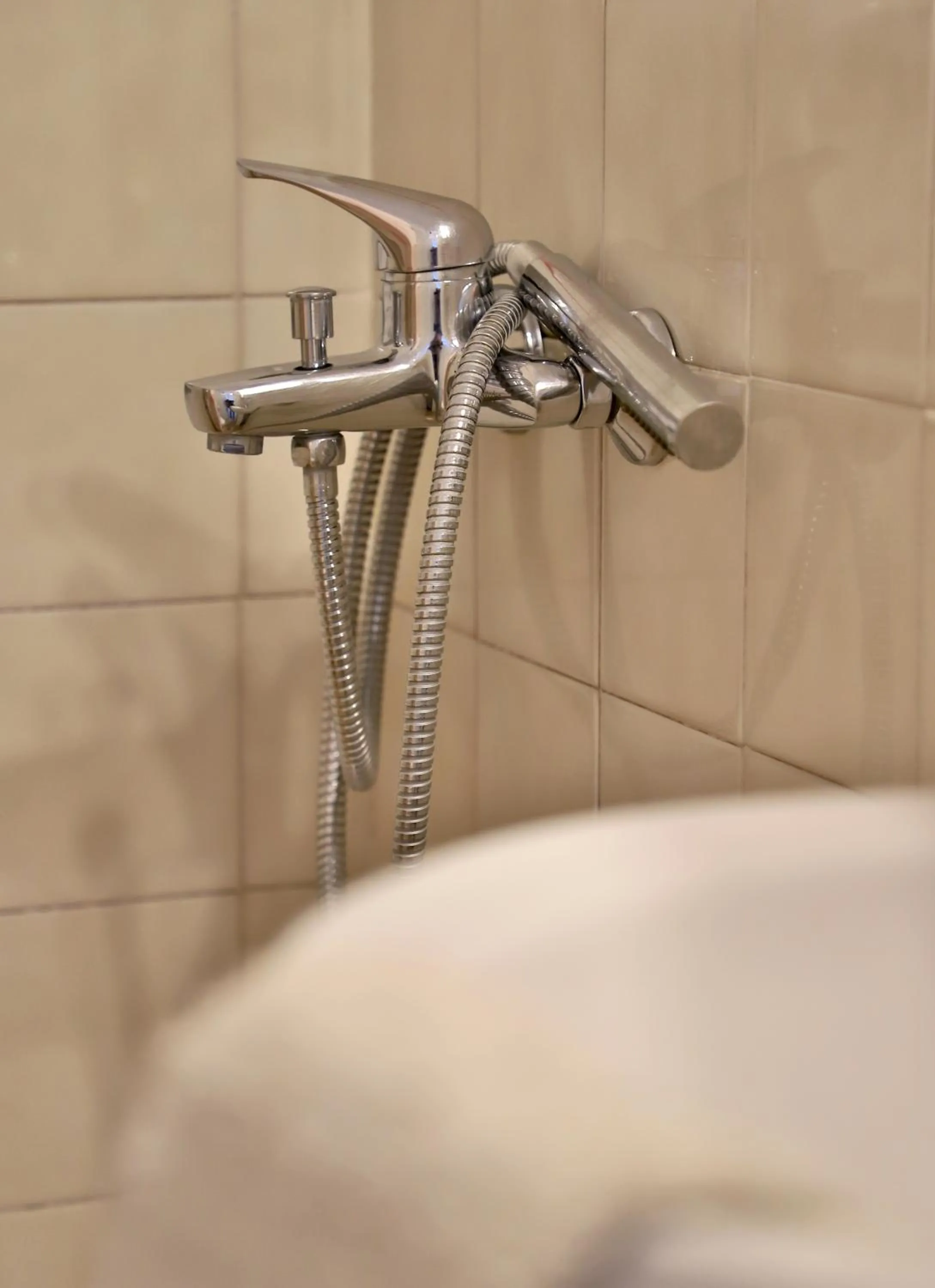 Helios Studios & Apartments