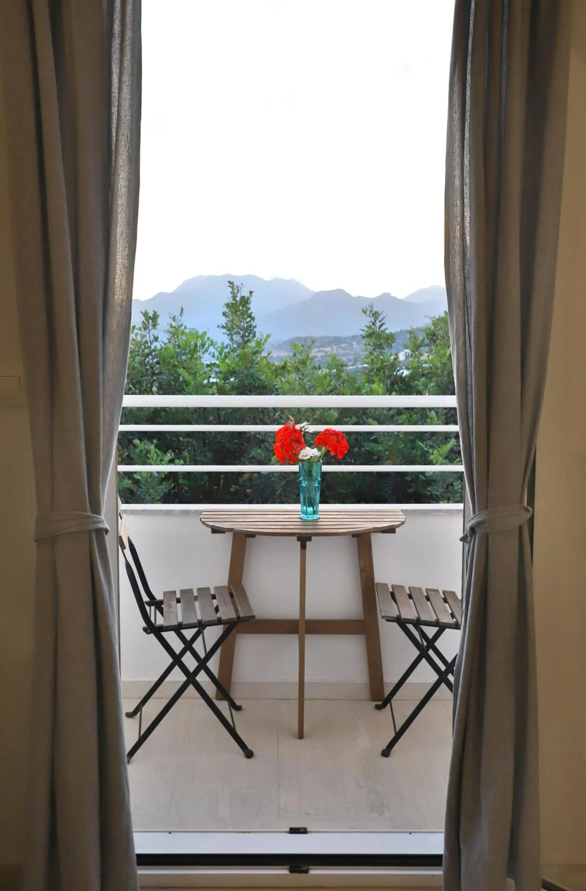 Helios Studios & Apartments