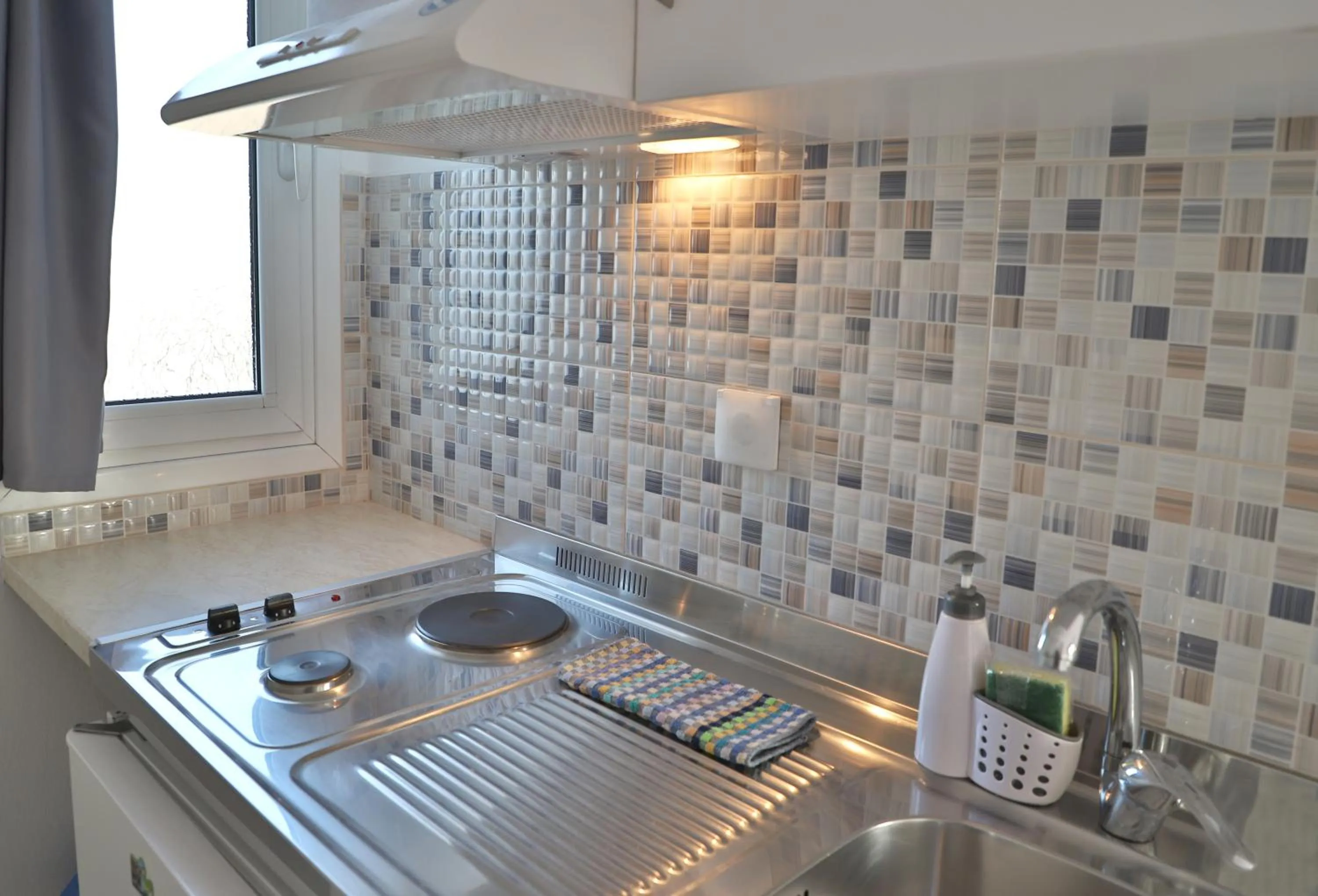 Helios Studios & Apartments