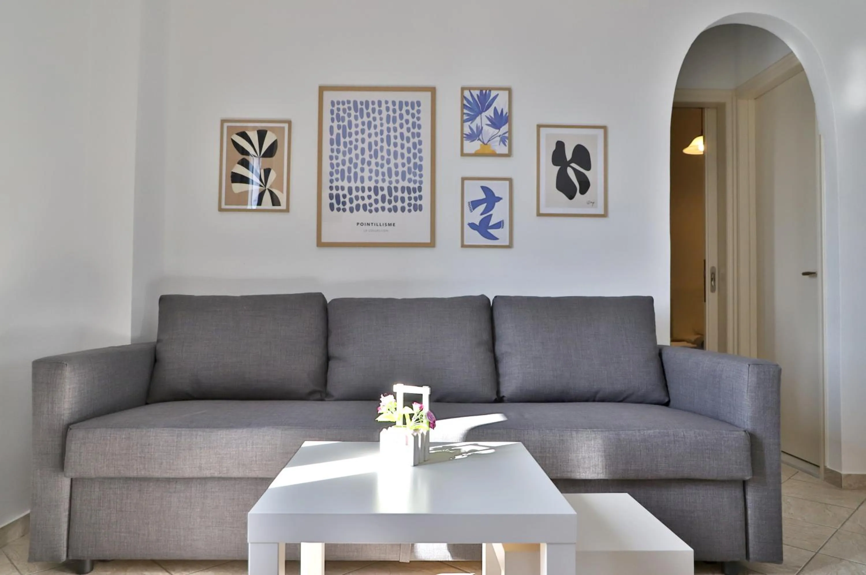 Helios Studios & Apartments