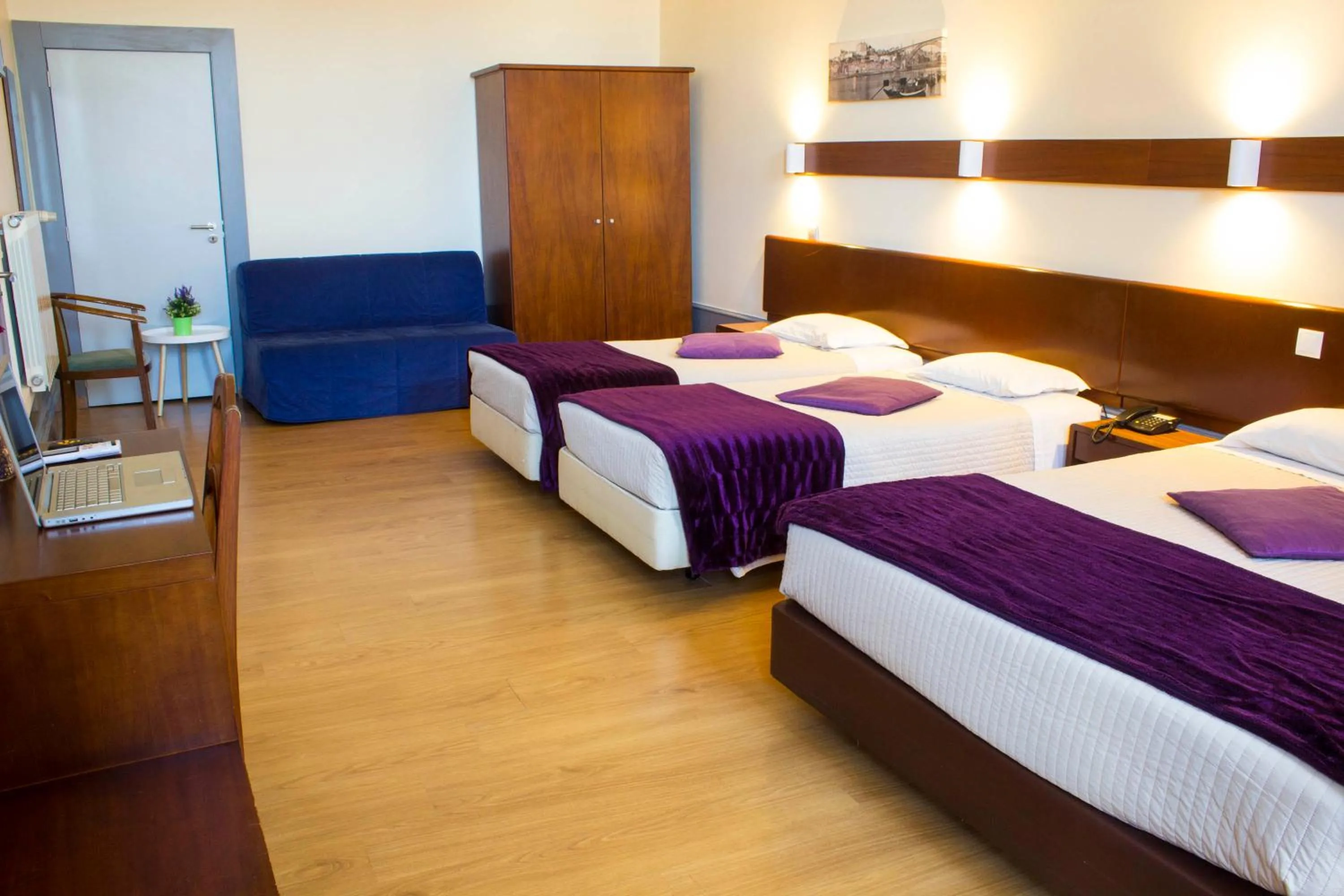 Bedroom, Bed in Hotel Estoril Porto