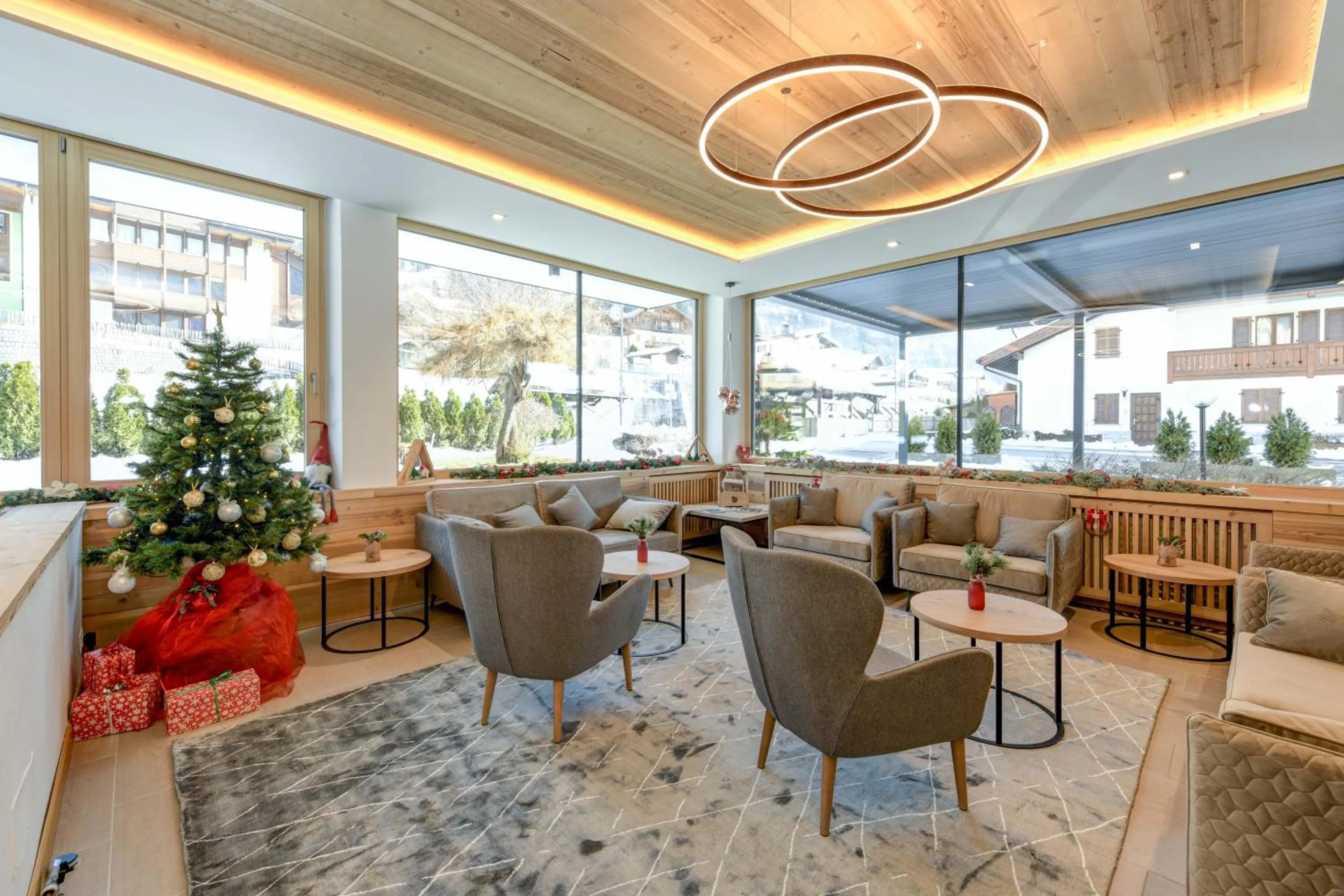 Lobby or reception in Bepy Hotel Garni