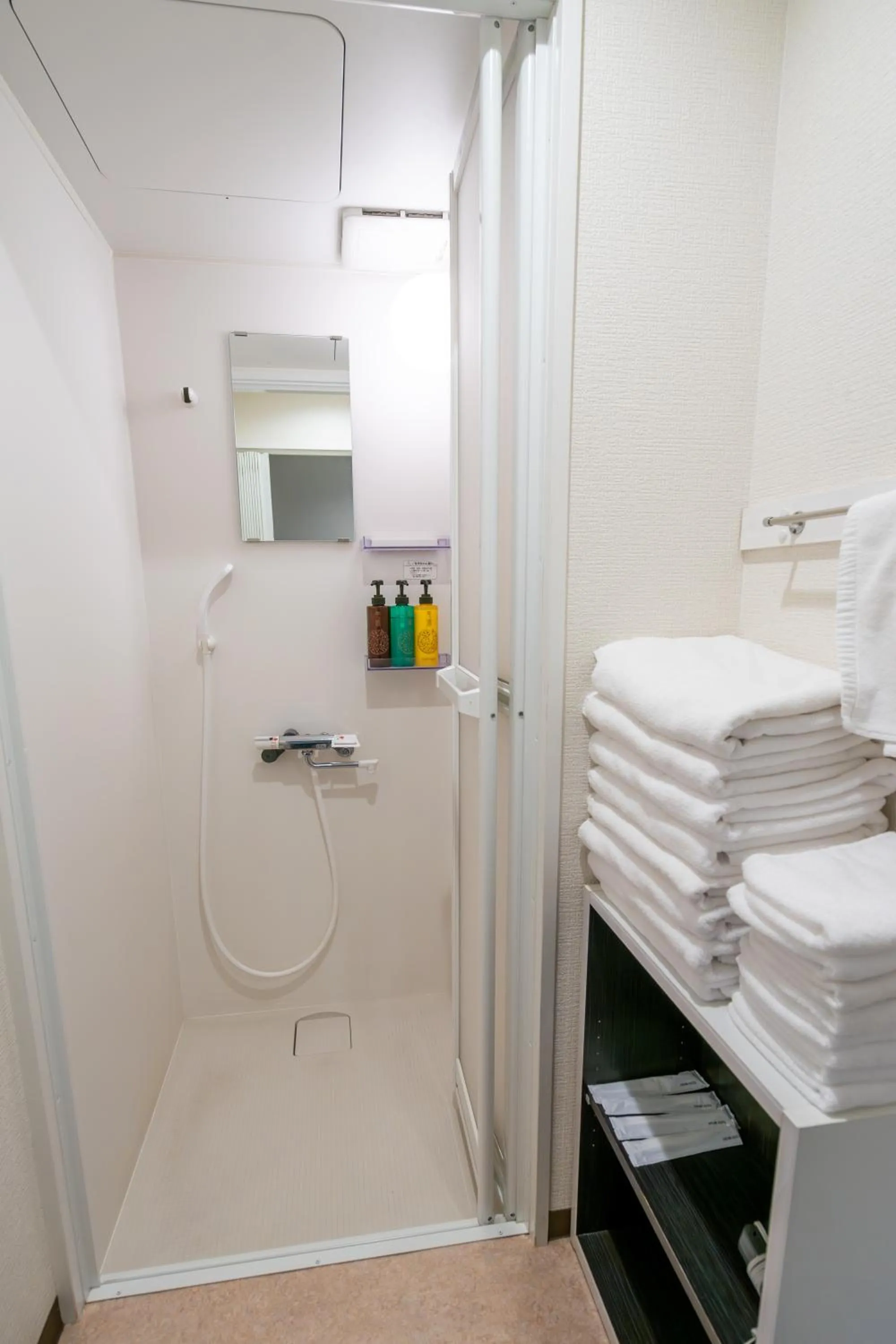 NAKAZ Machiya , Osaka Umeda