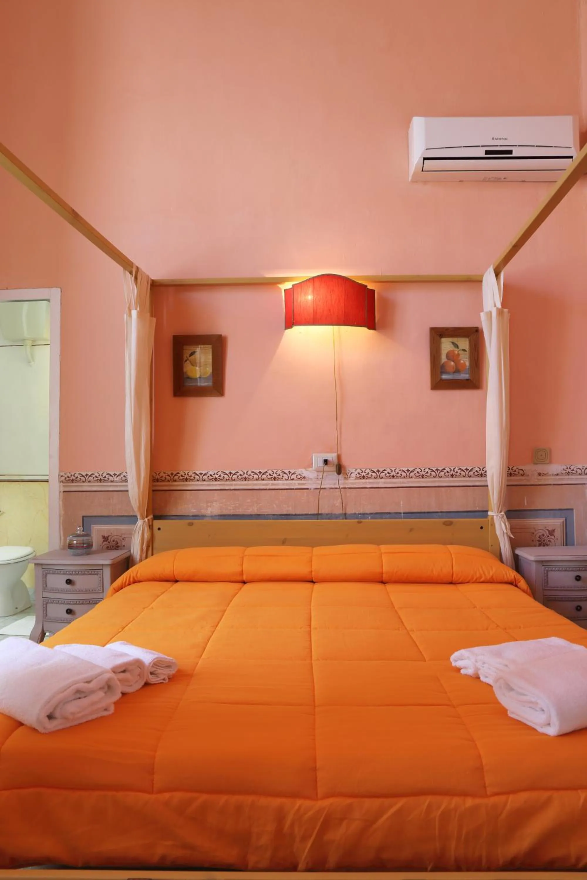 Bed in B&B Dimora Muzio and Restaurant