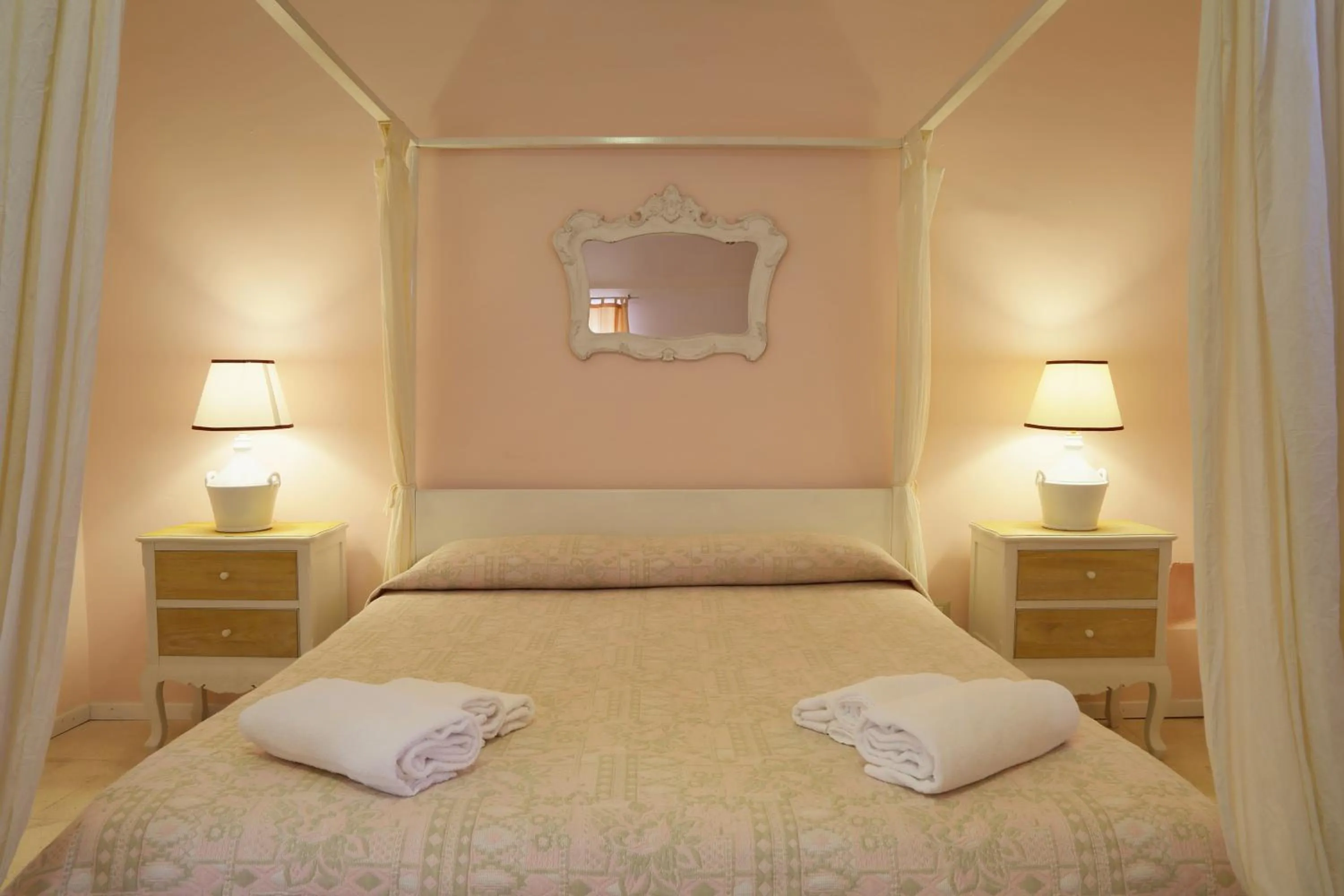 Bed in B&B Dimora Muzio and Restaurant