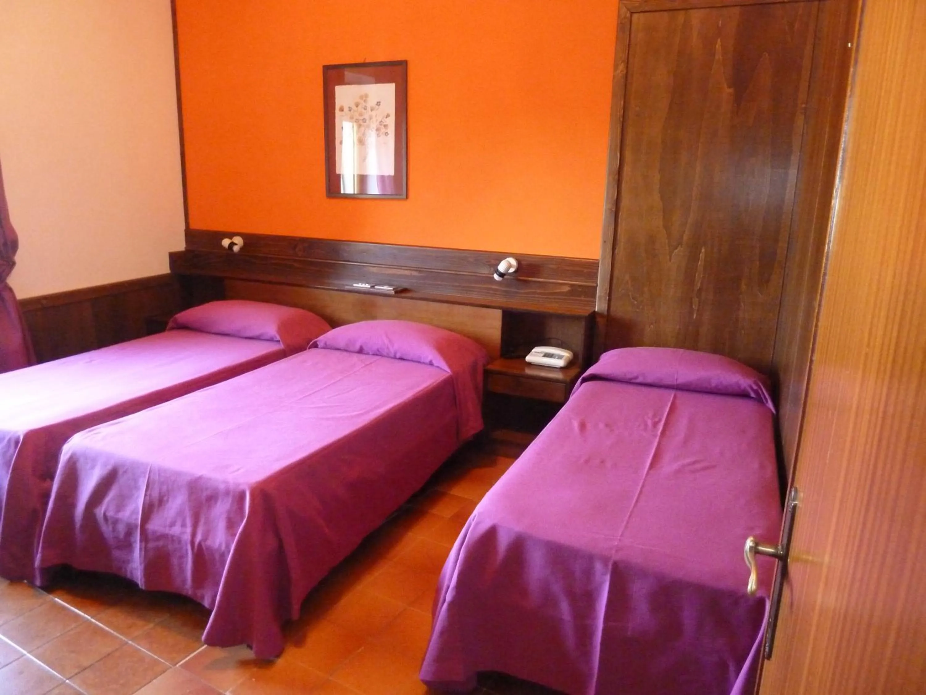 Bedroom, Bed in Hotel Caldora