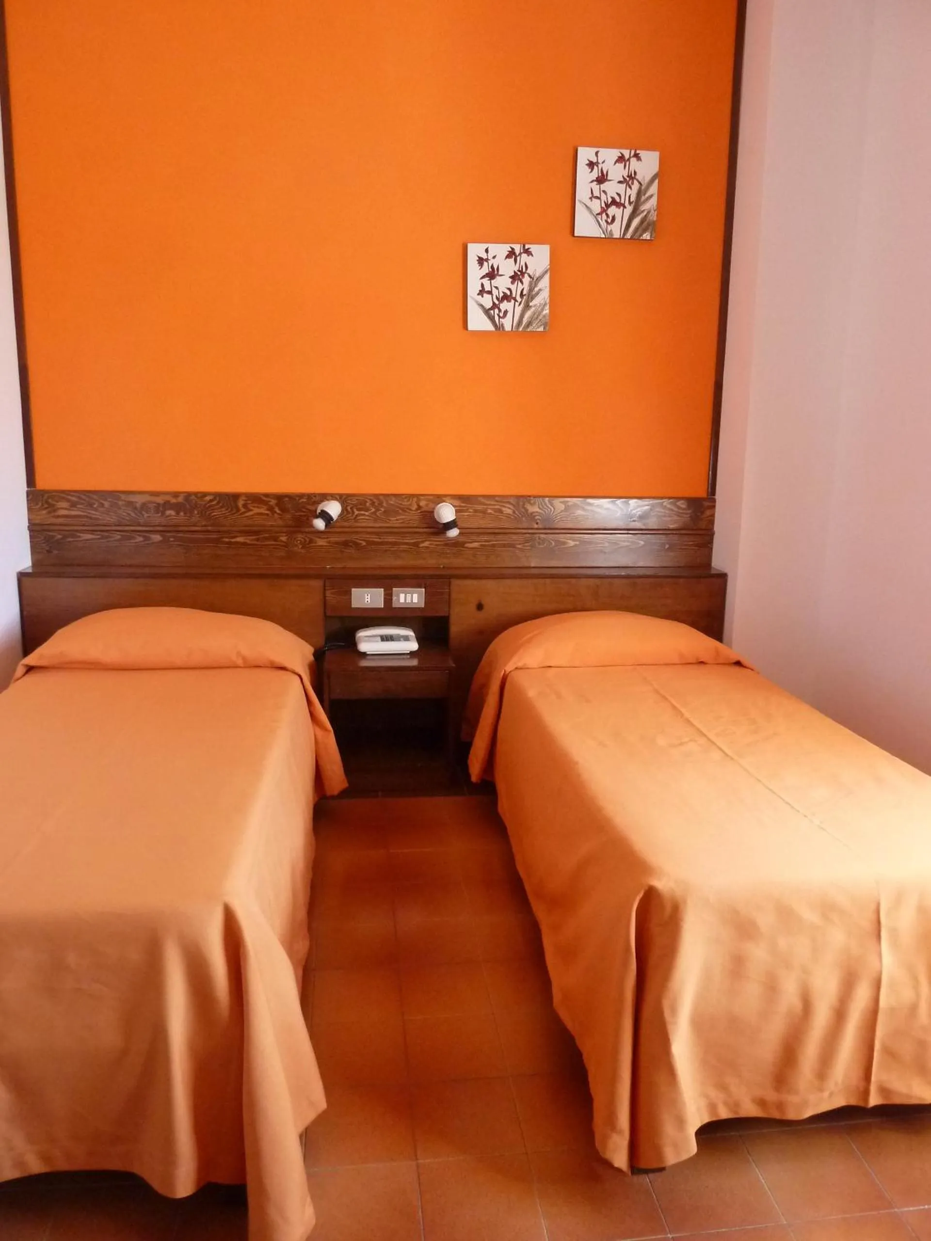 Bedroom, Bed in Hotel Caldora