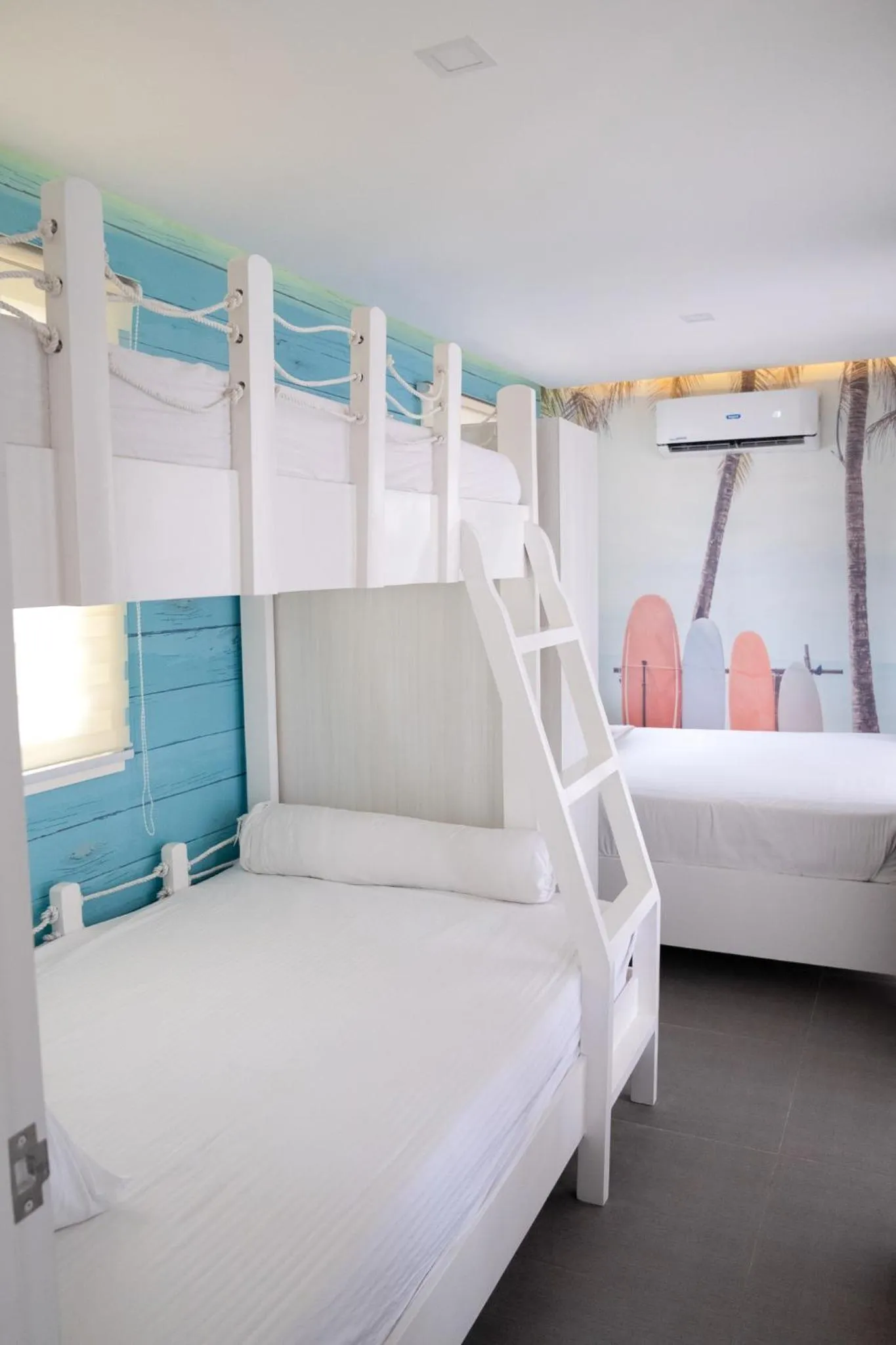 Bed in Crusoe Cabins Casobe